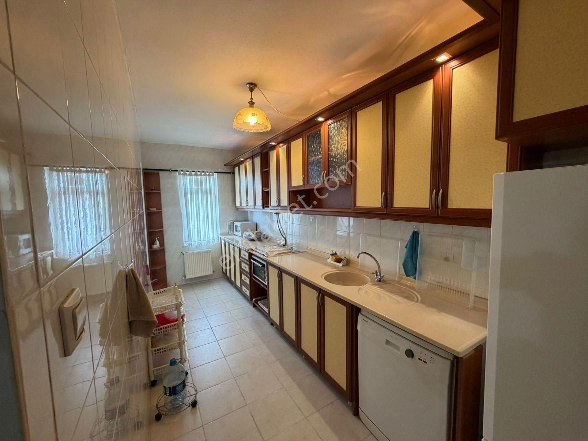 Beylikdüzü Metrobüse 10 Dk Mesafede Beylikdüzü Cumhuriyet Mah. 3+1 Boş Satılık Daire - Görsel 17