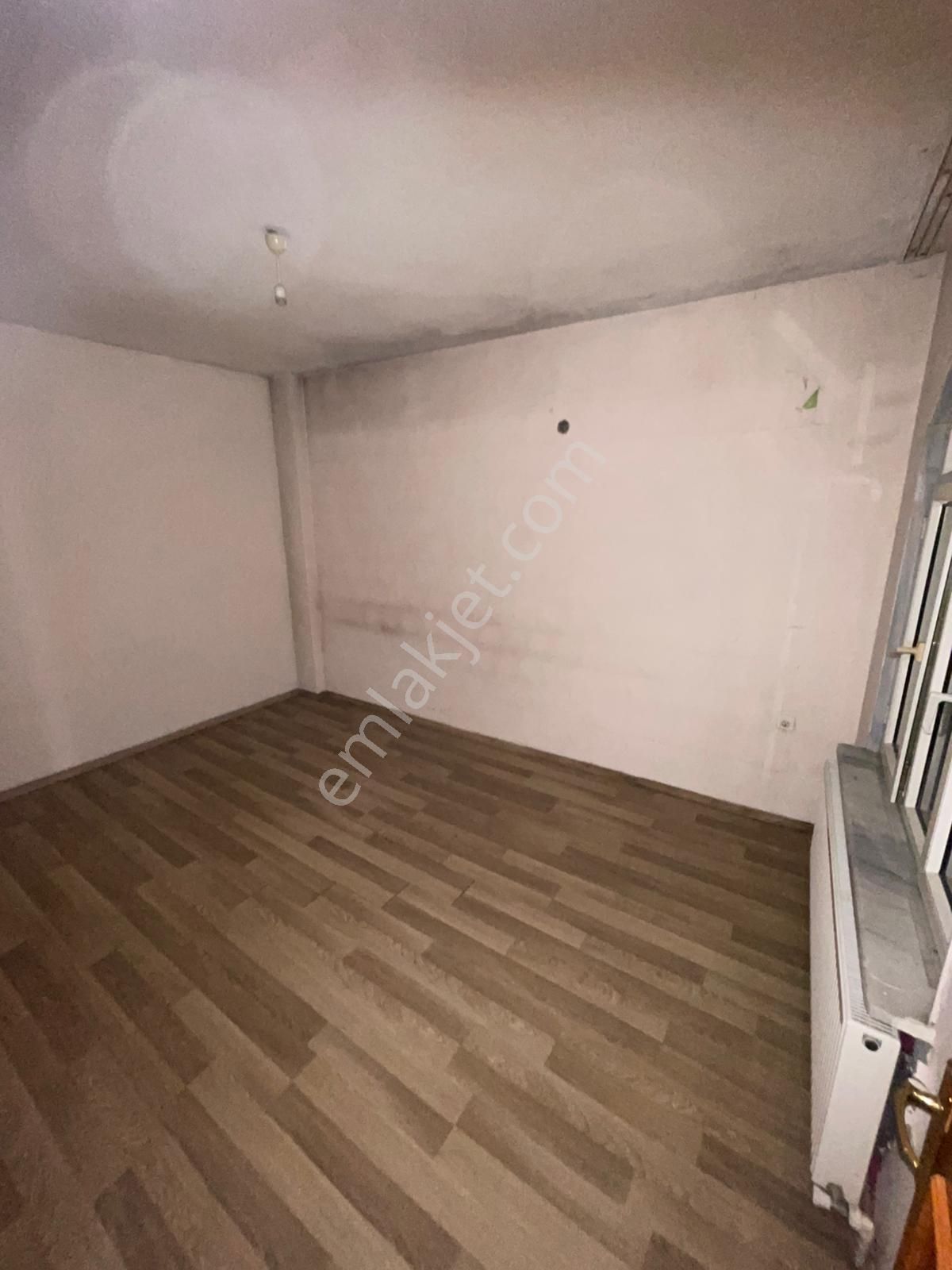 Uğurmumcu Mh. Merkezi Konumda 2+1 Tramvaya 5 Dakika - Görsel 7