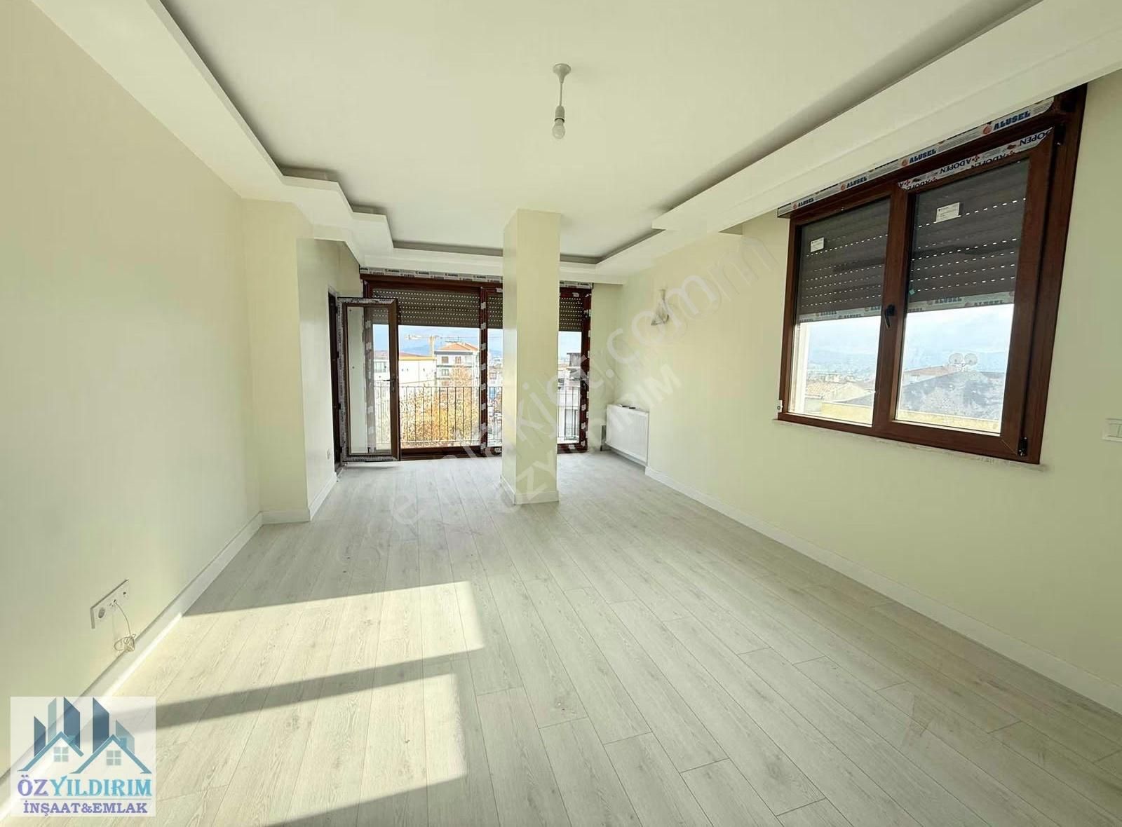 Sancaktepe Sarıgazi Mah. 4+1 Sıfır Üst Dubleks - Görsel 27