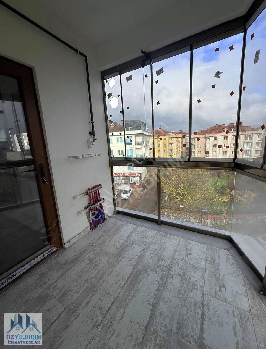 Sancaktepe Sarıgazi Mah. 4+1 Sıfır Üst Dubleks