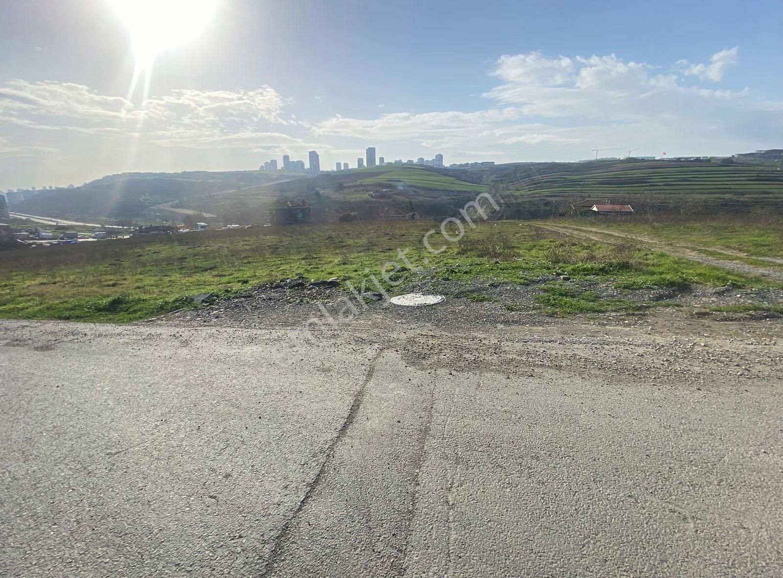 Deliklikaya'da Her İşe Elverişli Kiralık Arsa - Görsel 4