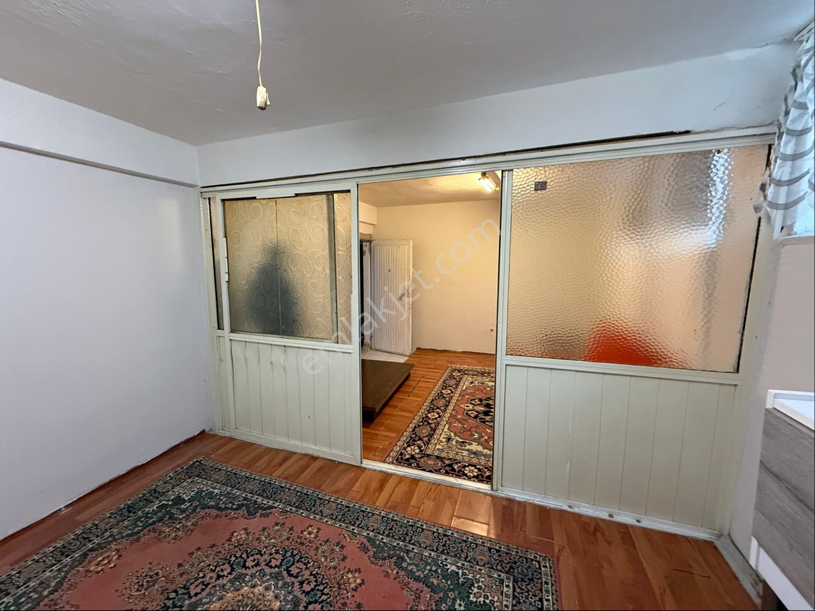 Parlak’tan Çok Güzel Konumda 1+1 Metro Yanında* - Görsel 7