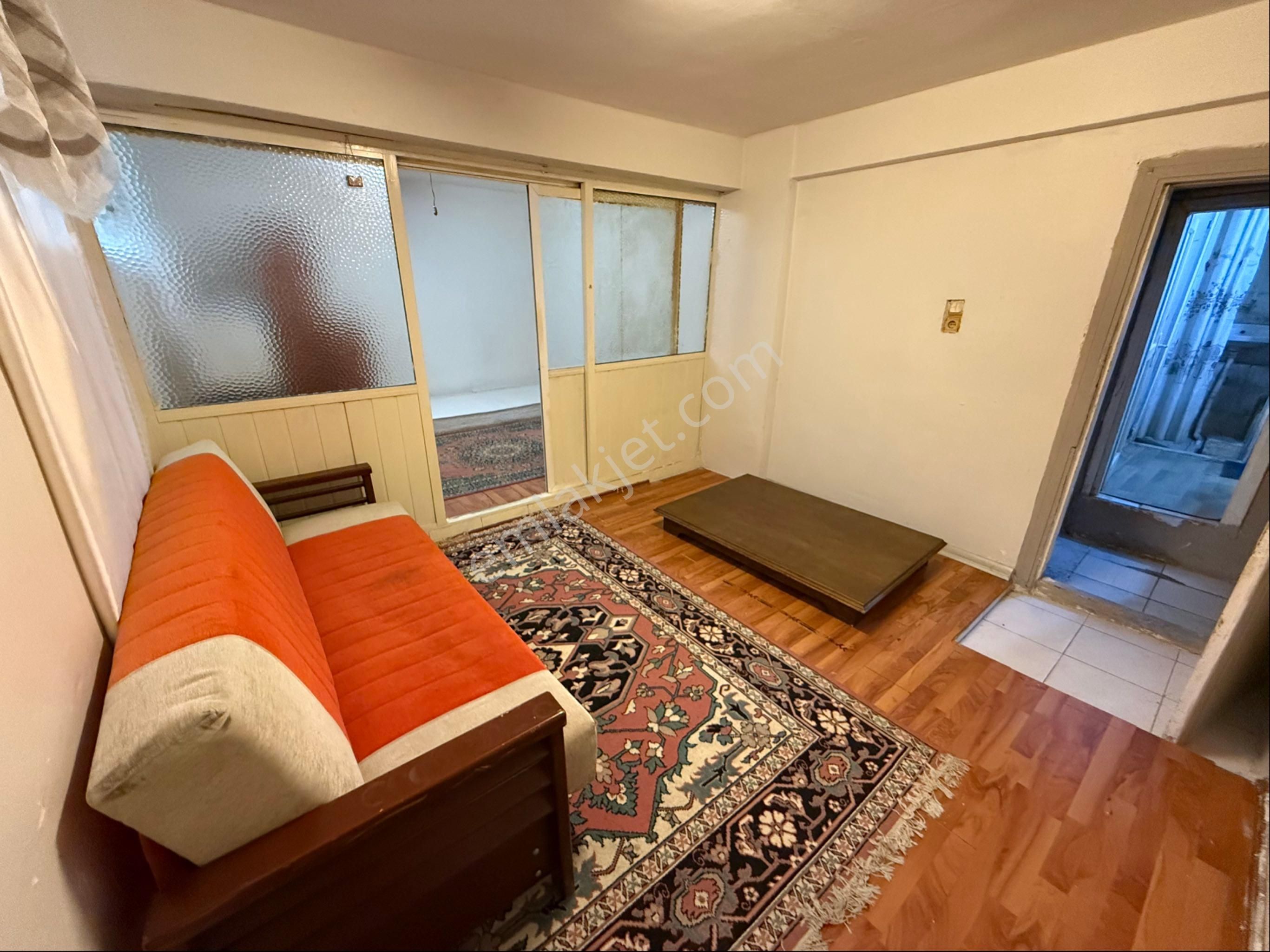 Parlak’tan Çok Güzel Konumda 1+1 Metro Yanında* - Görsel 2