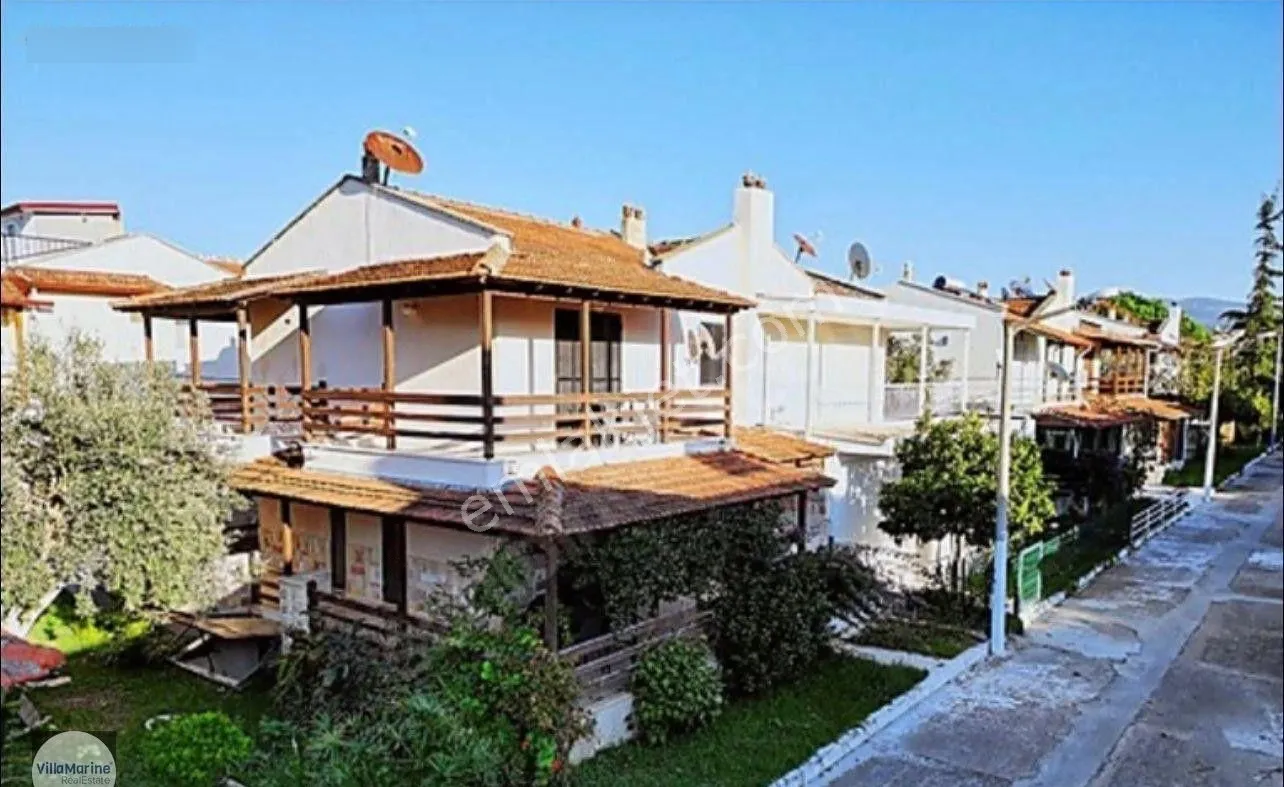 Denize Sıfır Prestijli Sitede 3+1 Yazlık...