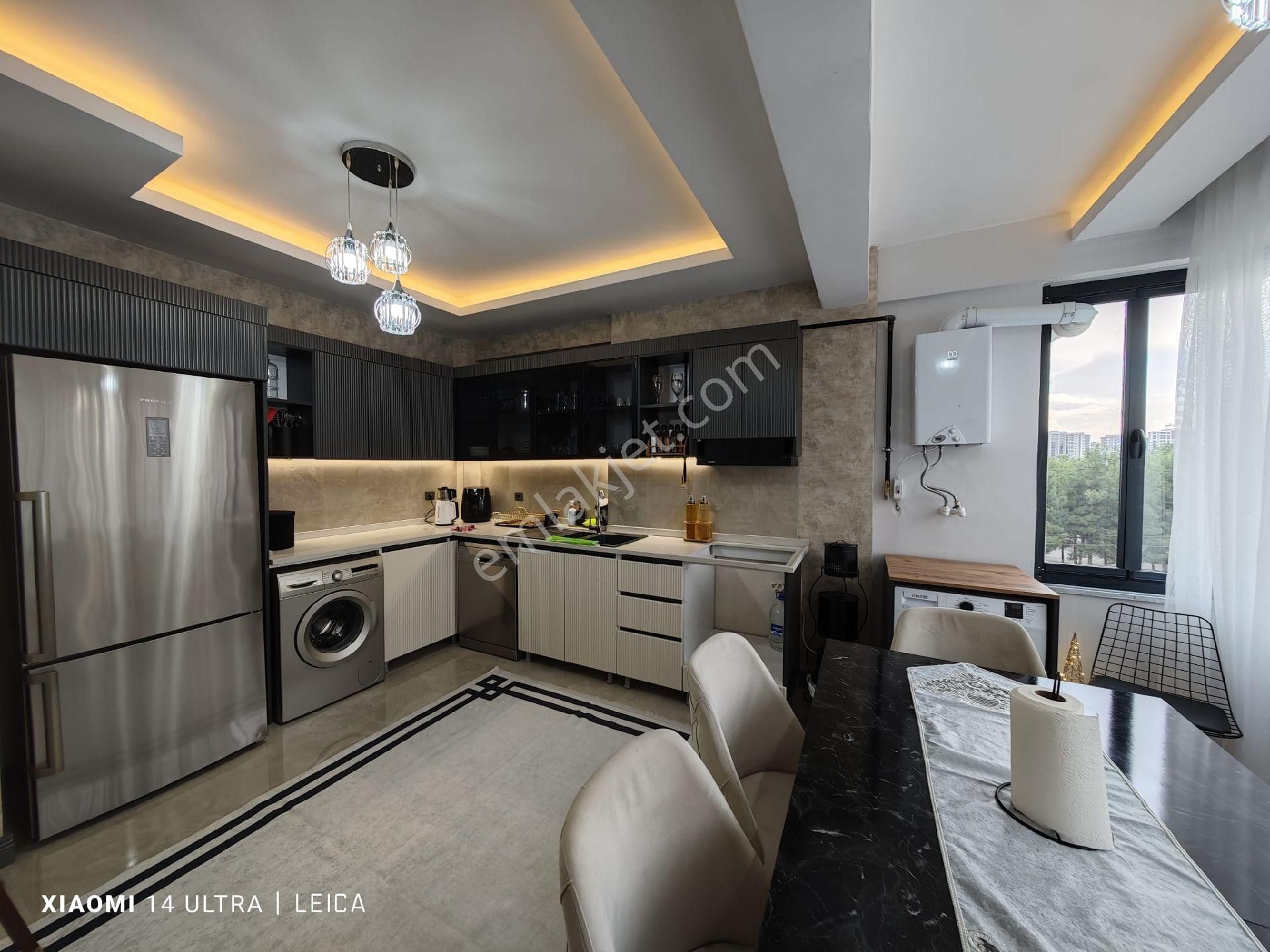 Winston Civari Elazig Caddesine Sıfır 2.5+1 Satilik Daire