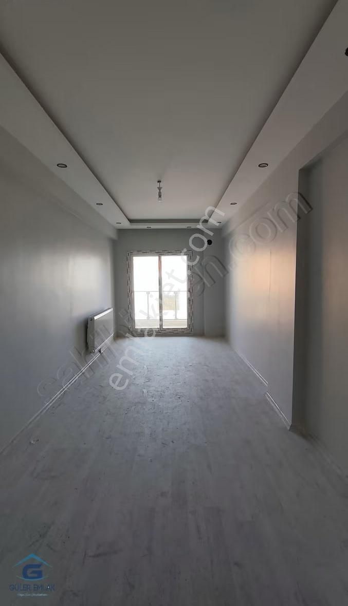 Cuma Pazarı Yakını 3+1 Asansörlü Acil Satılık Fırsat Daire