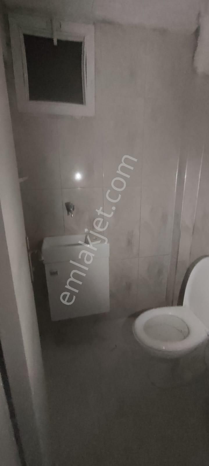 🏡 Ayvalık Sarımsaklı’da Merkezi Konumda, Zemin Üstü 1. Kat, Aydınlık Ve Balkonlu Daire - Görsel 19