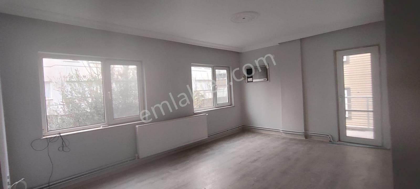 🏡 Ayvalık Sarımsaklı’da Merkezi Konumda, Zemin Üstü 1. Kat, Aydınlık Ve Balkonlu Daire - Görsel 17