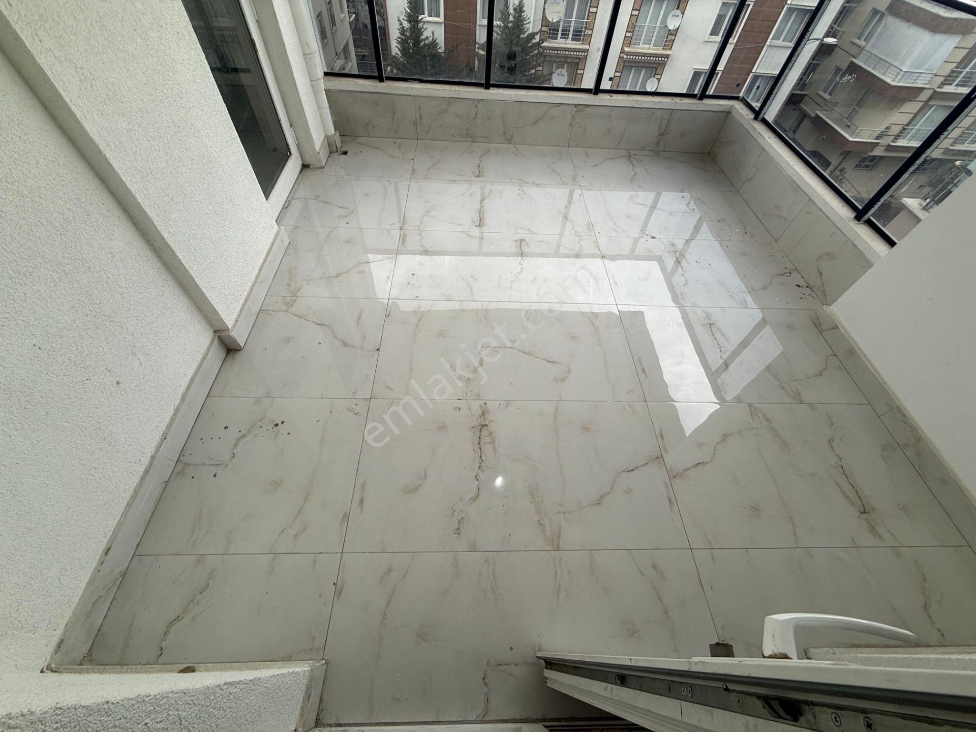 Evin Bizde Garantiden Karakaya Da Takasa Uygun 3+1 Full Yapılı Daire - Görsel 26