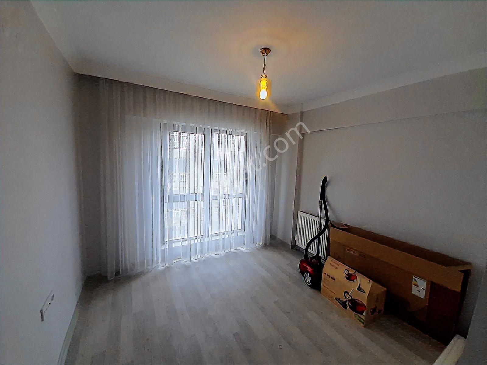 Eryaman Gimsa Avm Yanı Meydan Ada Sitesi 2.kat 3+1 Satılık Daire - Görsel 28