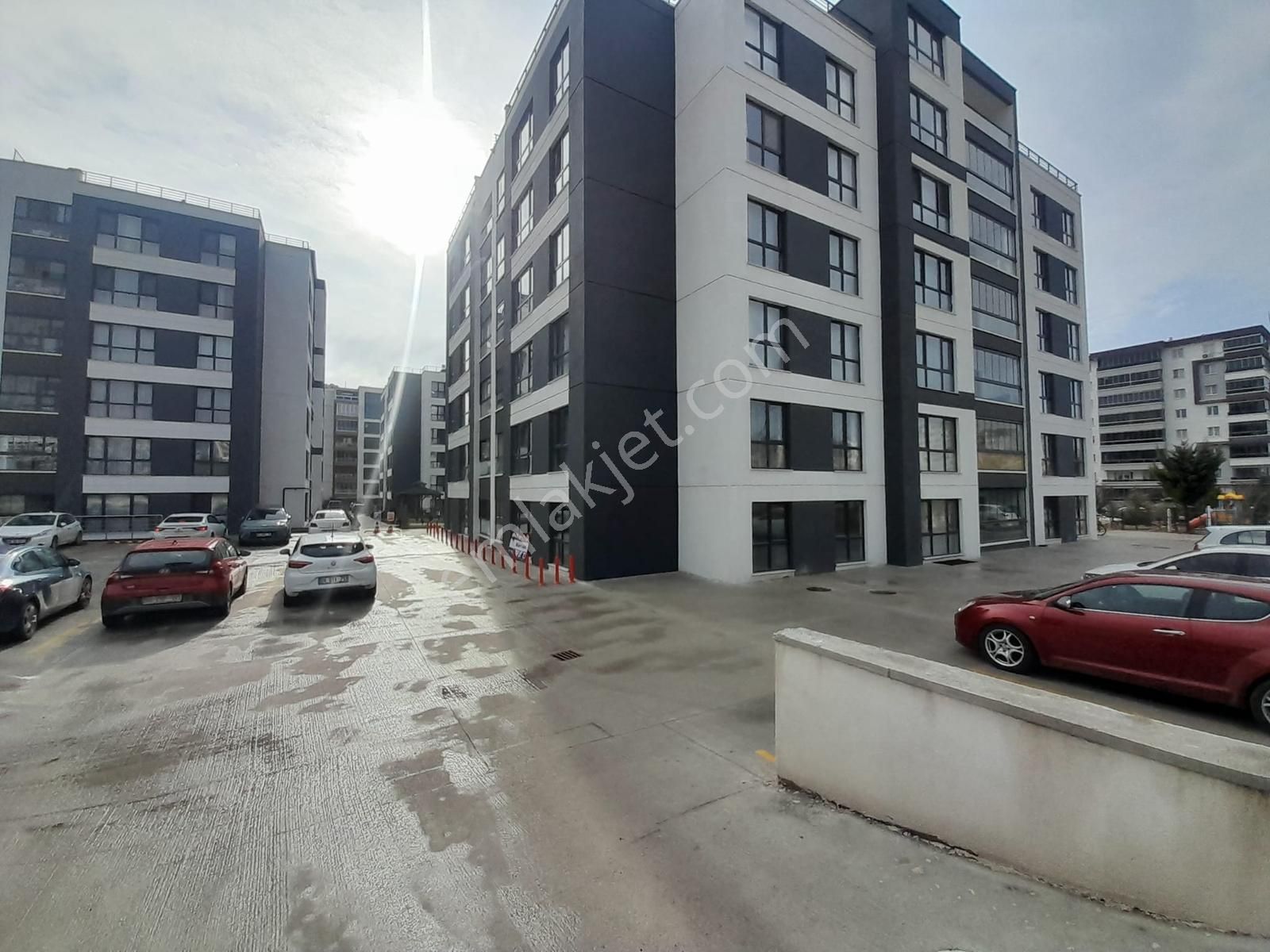 Eryaman Gimsa Avm Yanı Meydan Ada Sitesi 2.kat 3+1 Satılık Daire - Görsel 20
