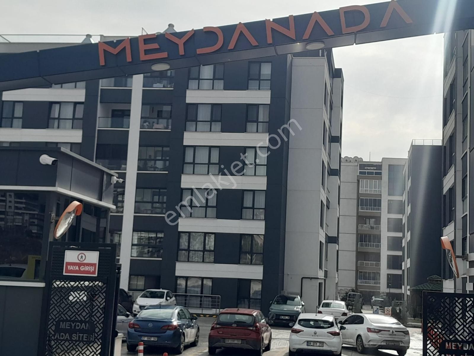 Eryaman Gimsa Avm Yanı Meydan Ada Sitesi 2.kat 3+1 Satılık Daire - Görsel 23