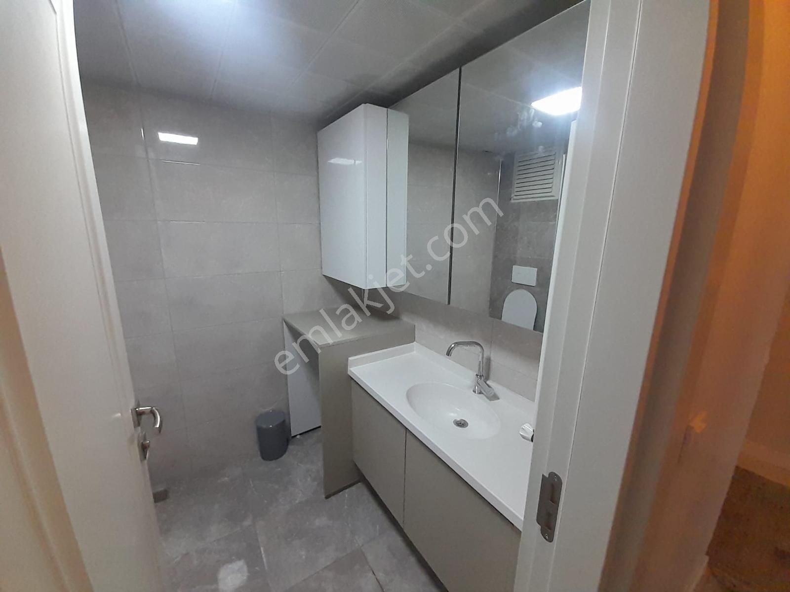 Eryaman Gimsa Avm Yanı Meydan Ada Sitesi 2.kat 3+1 Satılık Daire - Görsel 7