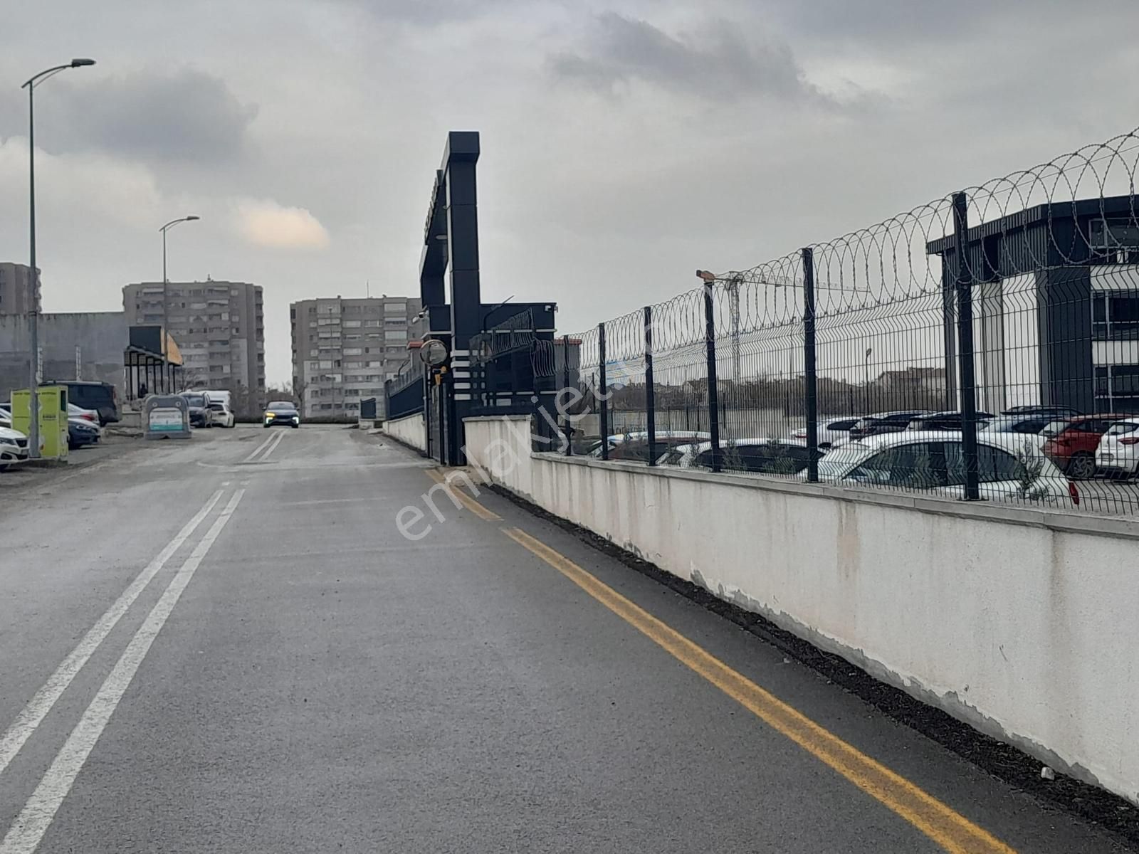 Eryaman Gimsa Avm Yanı Meydan Ada Sitesi 2.kat 3+1 Satılık Daire - Görsel 9