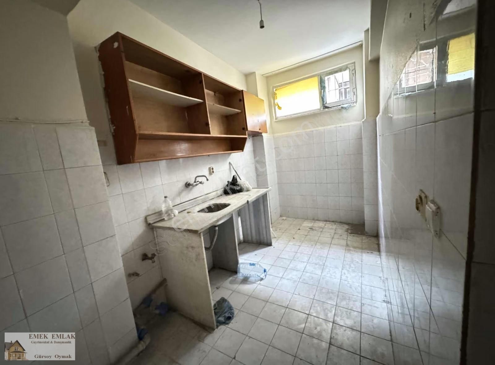 Sefaköy İnönü Mahallesi Kiralık 3 + 1 Bahçe Kat - Görsel 4