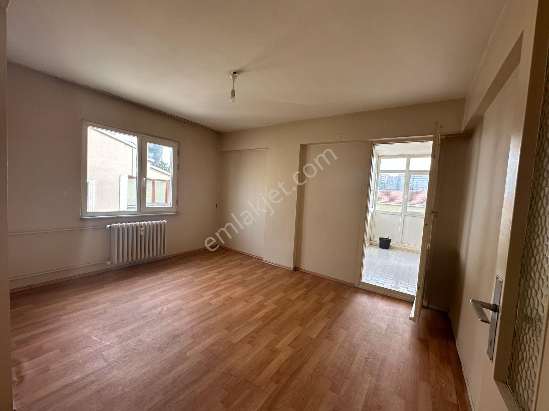 Kadıköy Hasanpaşa Acıbadem Metro Yanı Site İçi 3+1 Kiralık Daire - Görsel 9