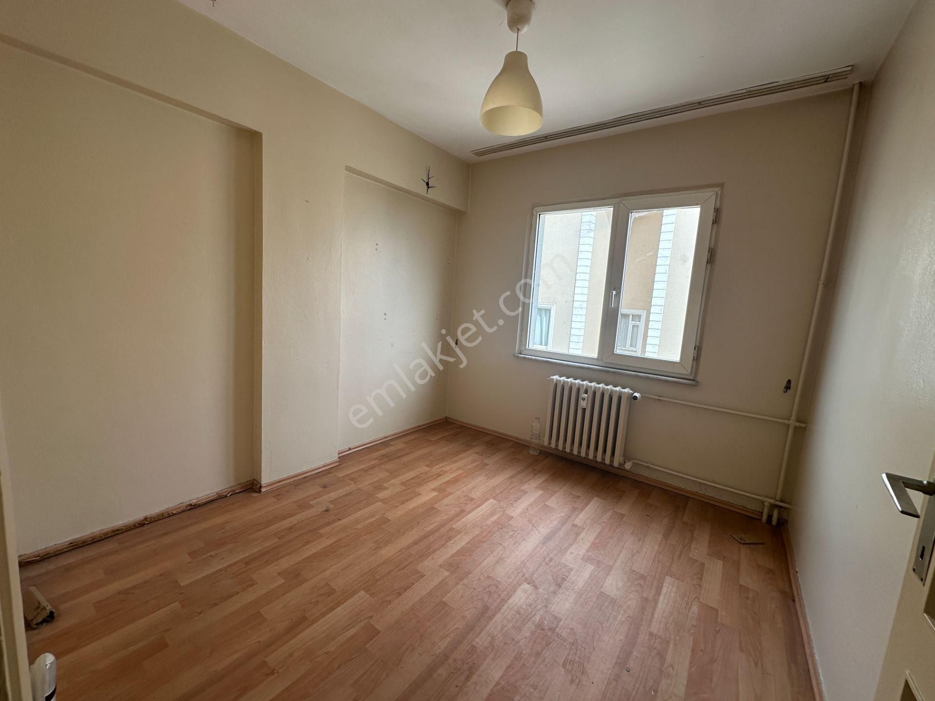 Kadıköy Hasanpaşa Acıbadem Metro Yanı Site İçi 3+1 Kiralık Daire - Görsel 11