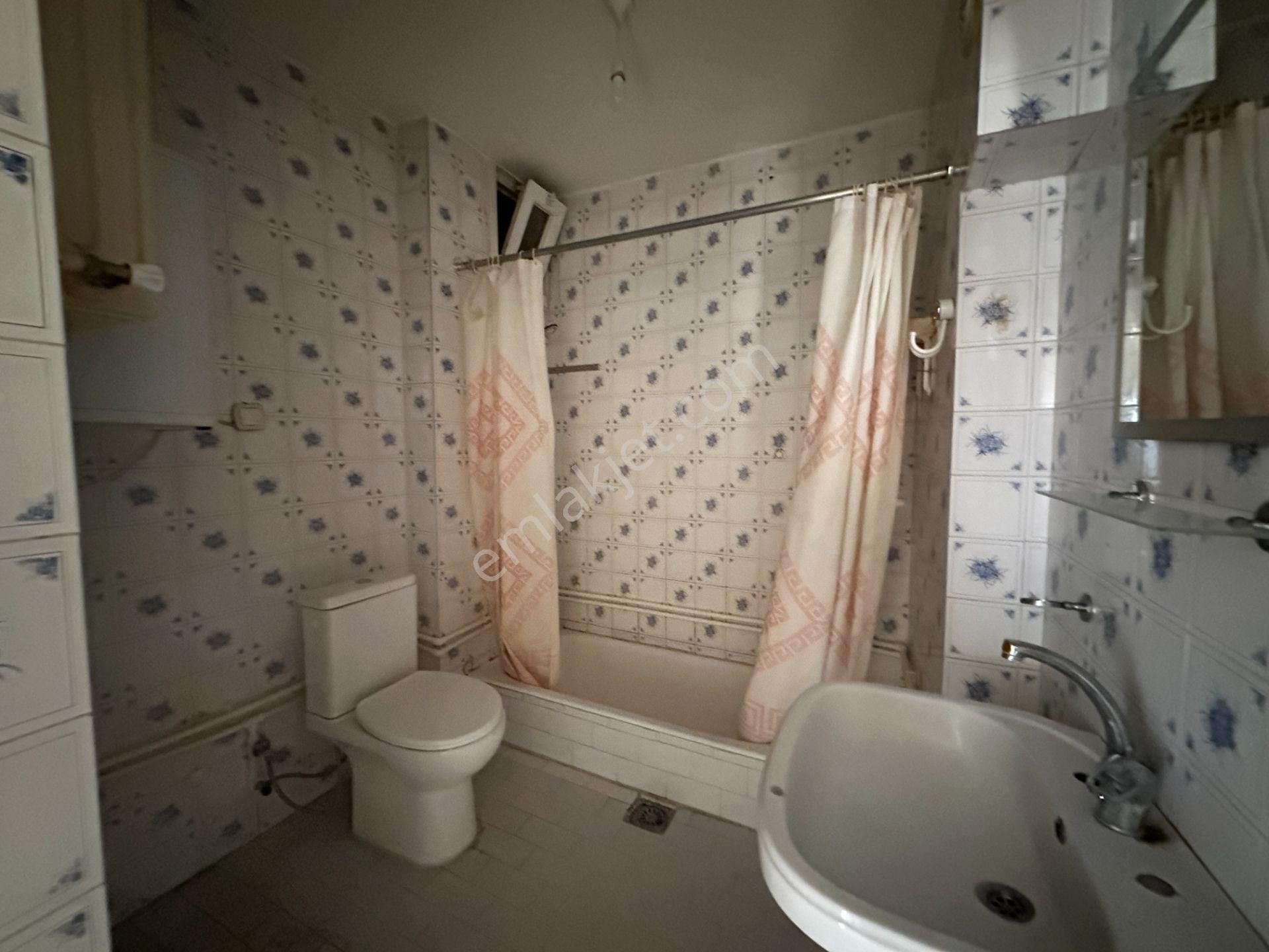 Kadıköy Hasanpaşa Acıbadem Metro Yanı Site İçi 3+1 Kiralık Daire - Görsel 8