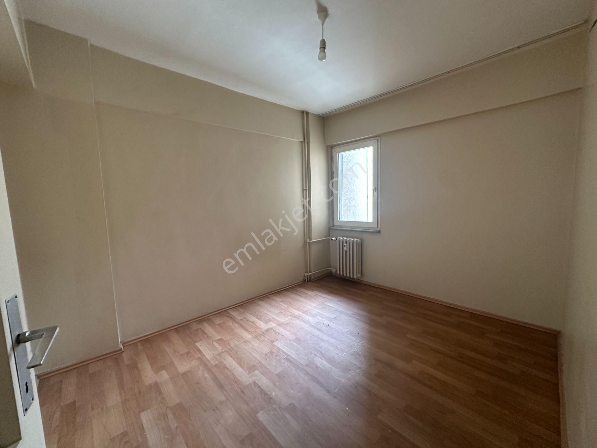 Kadıköy Hasanpaşa Acıbadem Metro Yanı Site İçi 3+1 Kiralık Daire - Görsel 14