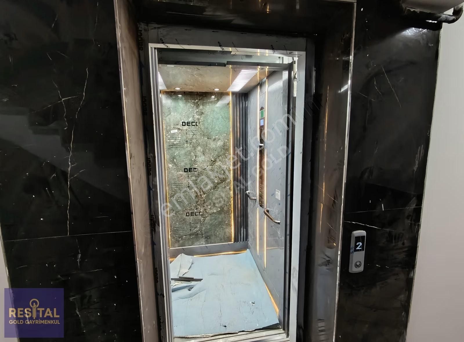 Doğanköy De Satılık Merkezi Konumda Site İçi 3+1 Daire - Görsel 10