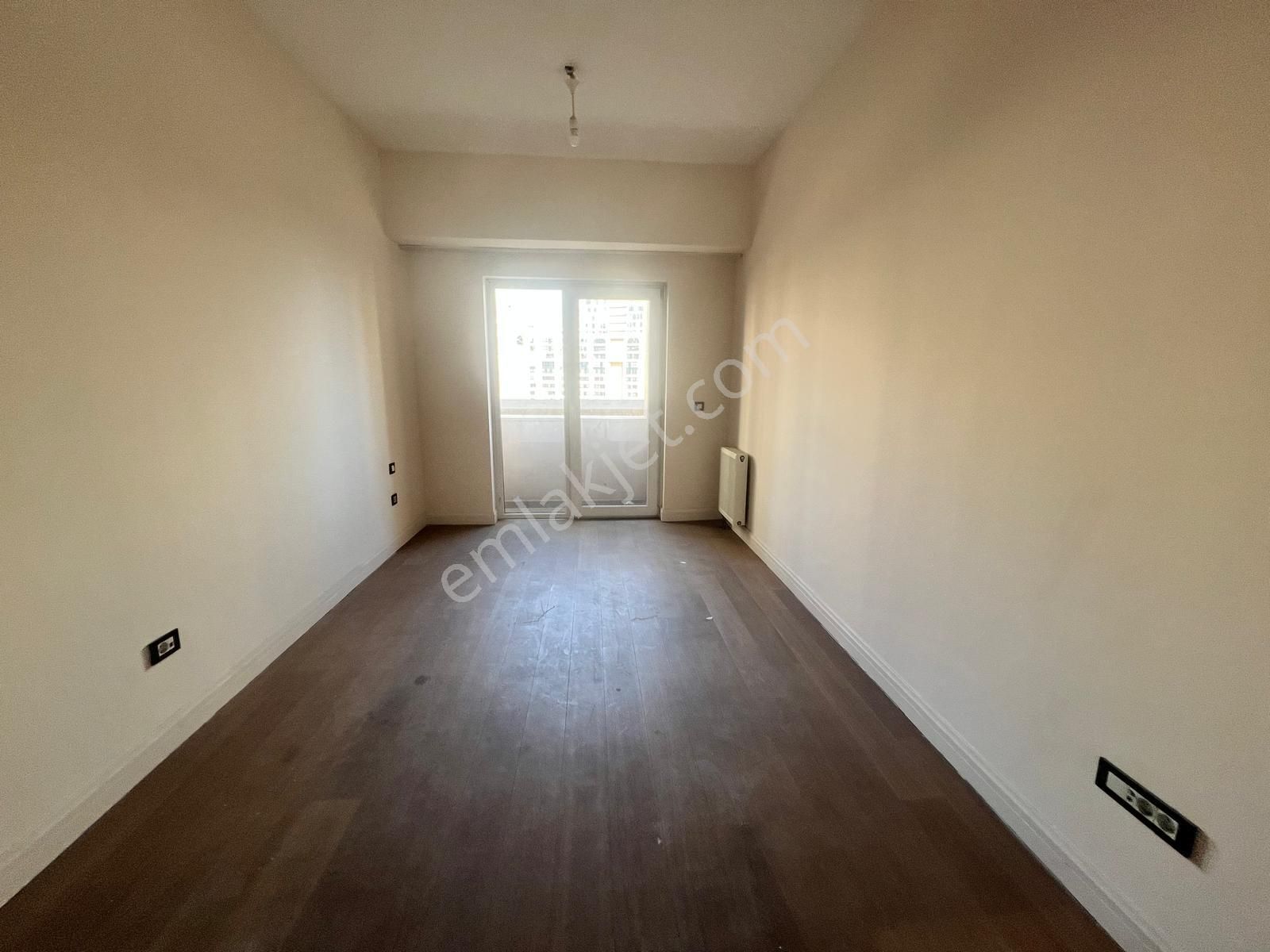 Kiptaş Venezia Mega Satılık Boş Avm Mnz.hemen Sunum 3+1 Daire - Görsel 5