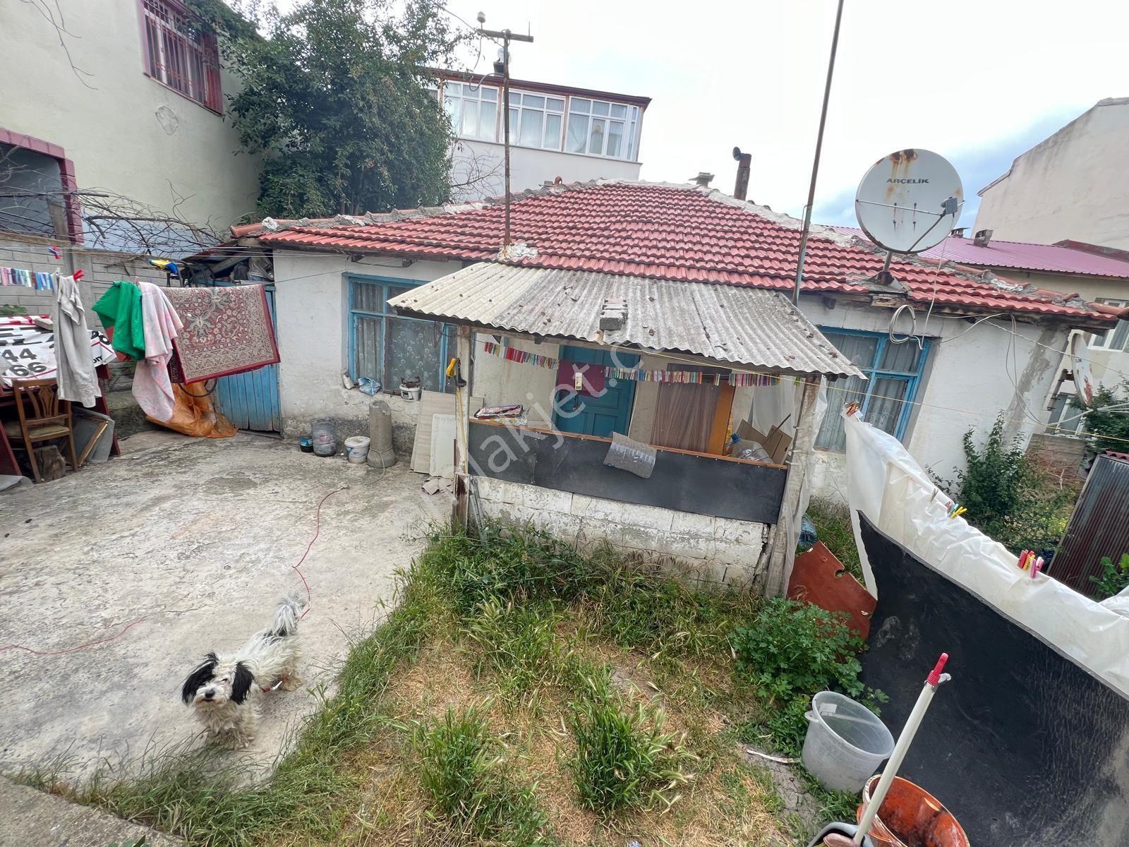 Akyüz Gayrimenkul Den; Ataturk Mah De 282 Mt2 Satılık Mustakıl Evlı Arsa - Görsel 11