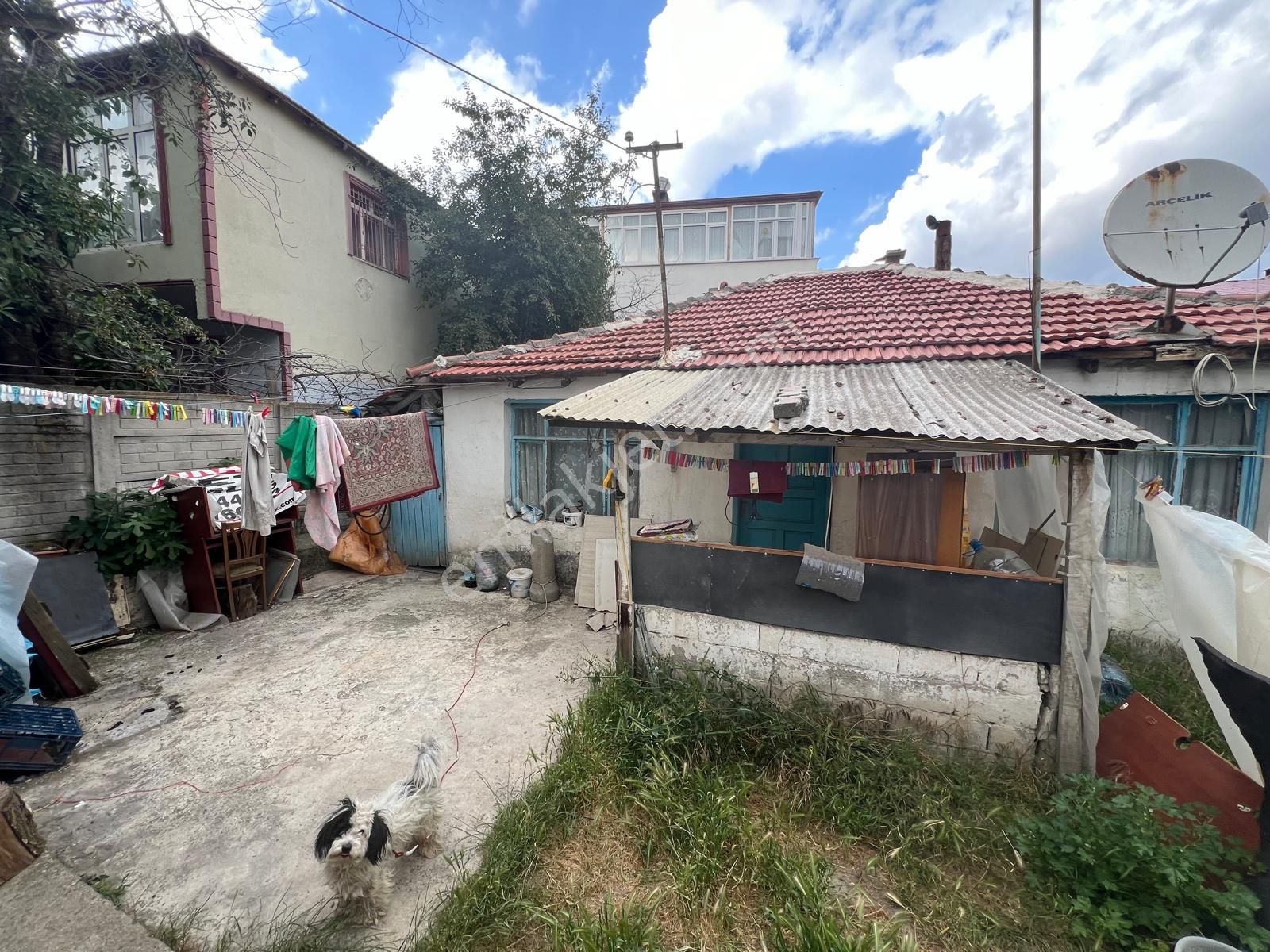 Akyüz Gayrimenkul Den; Ataturk Mah De 282 Mt2 Satılık Mustakıl Evlı Arsa - Görsel 9