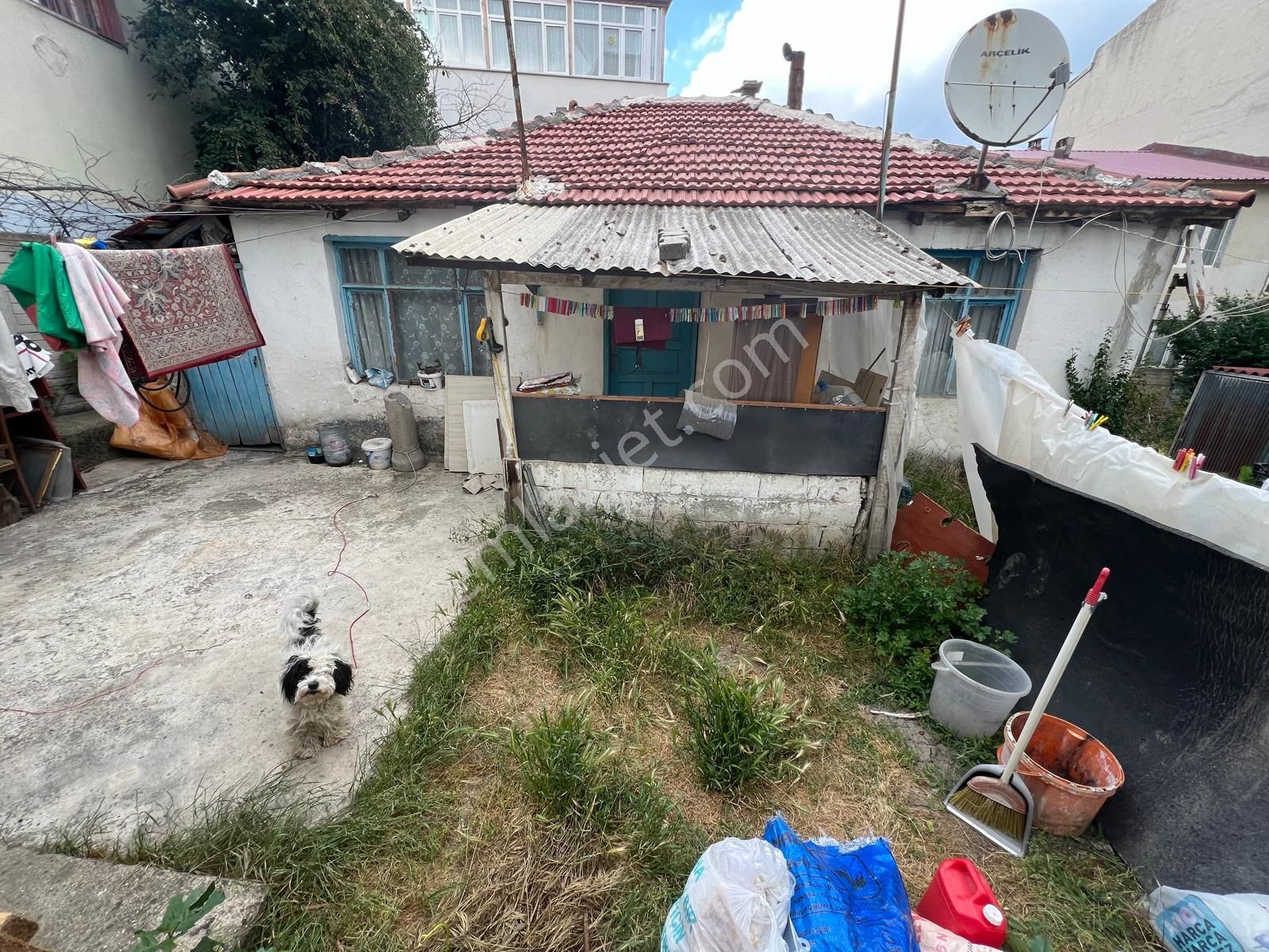 Akyüz Gayrimenkul Den; Ataturk Mah De 282 Mt2 Satılık Mustakıl Evlı Arsa - Görsel 4