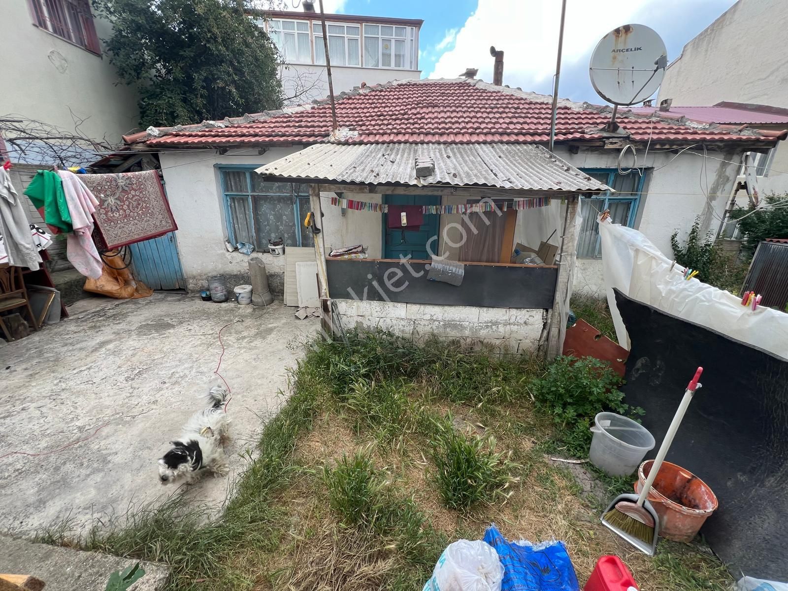 Akyüz Gayrimenkul Den; Ataturk Mah De 282 Mt2 Satılık Mustakıl Evlı Arsa - Görsel 6