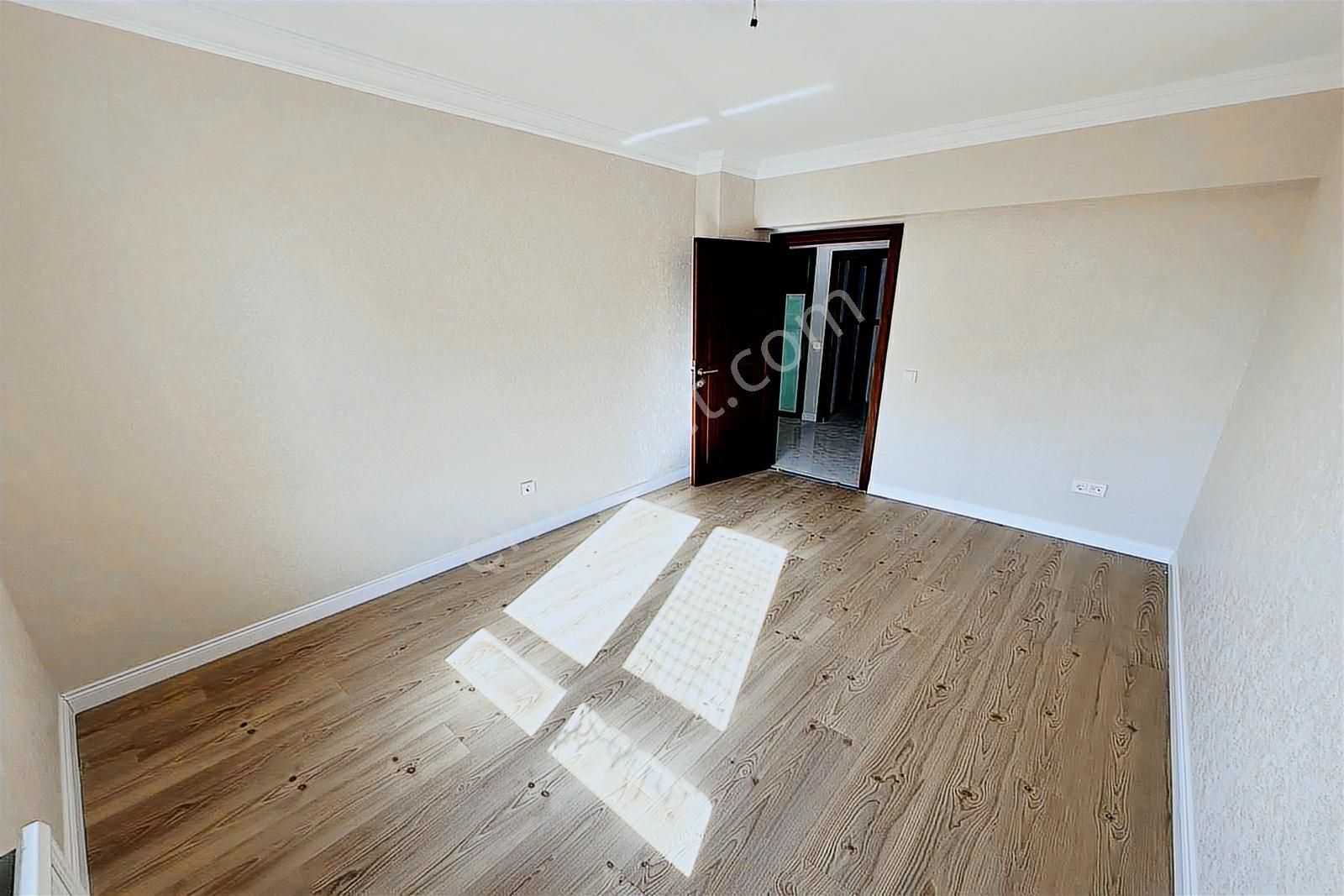 Ufuk Özdemir 'den Divan Konutlarında Full Yapılı 3+1 Daire - Görsel 25