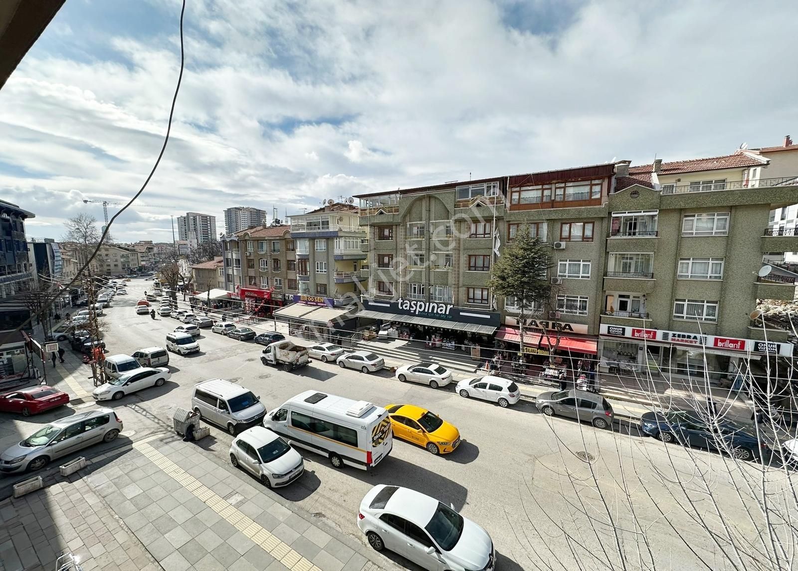 Ufuk Özdemir'den Anavatan Cadde Üzeri 3+1 Ön Cephe Daire - Görsel 11