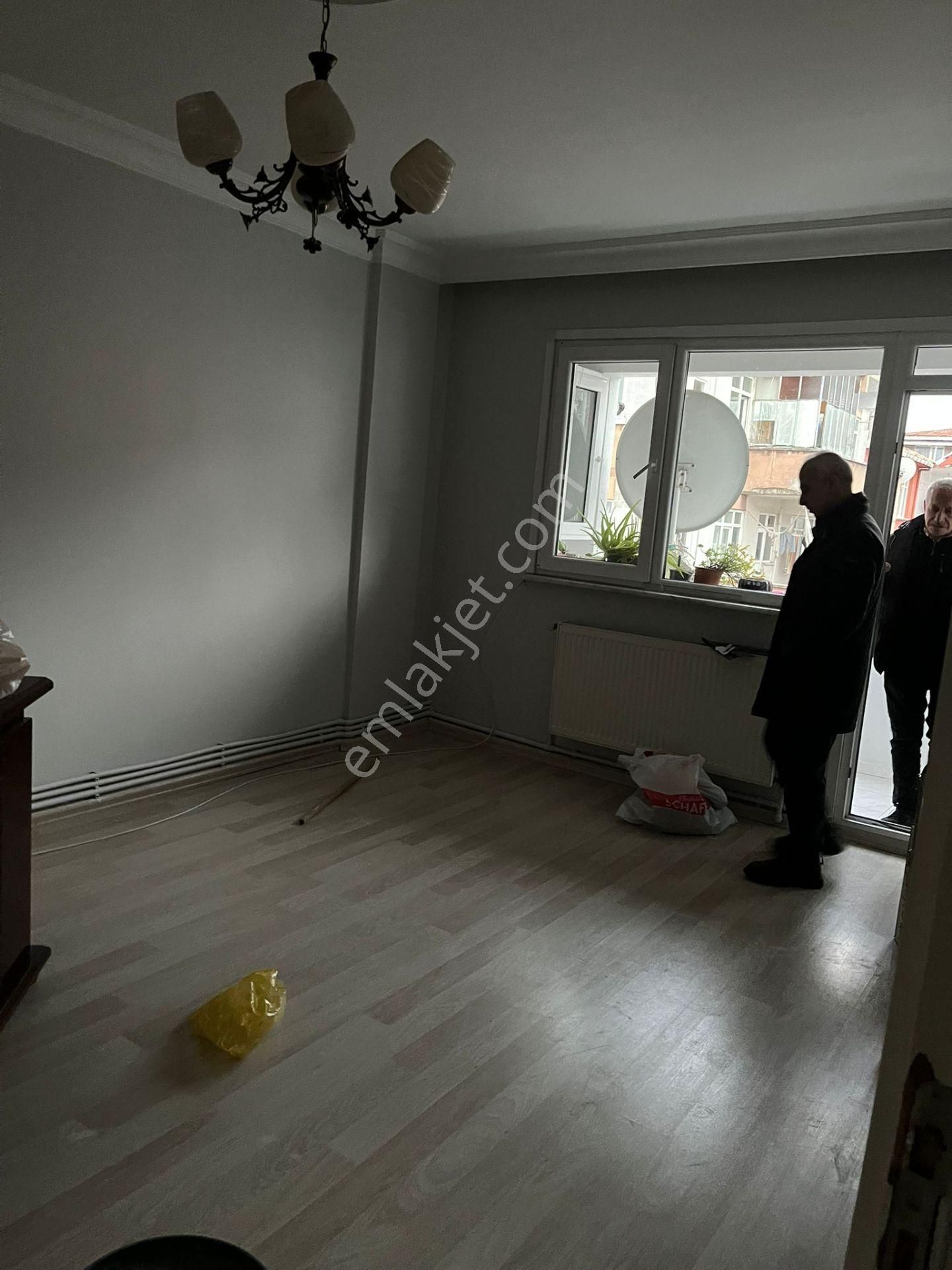 Şirinevler Meydana Yakın 3+1 4 Kat Kiralık Daire - Görsel 12