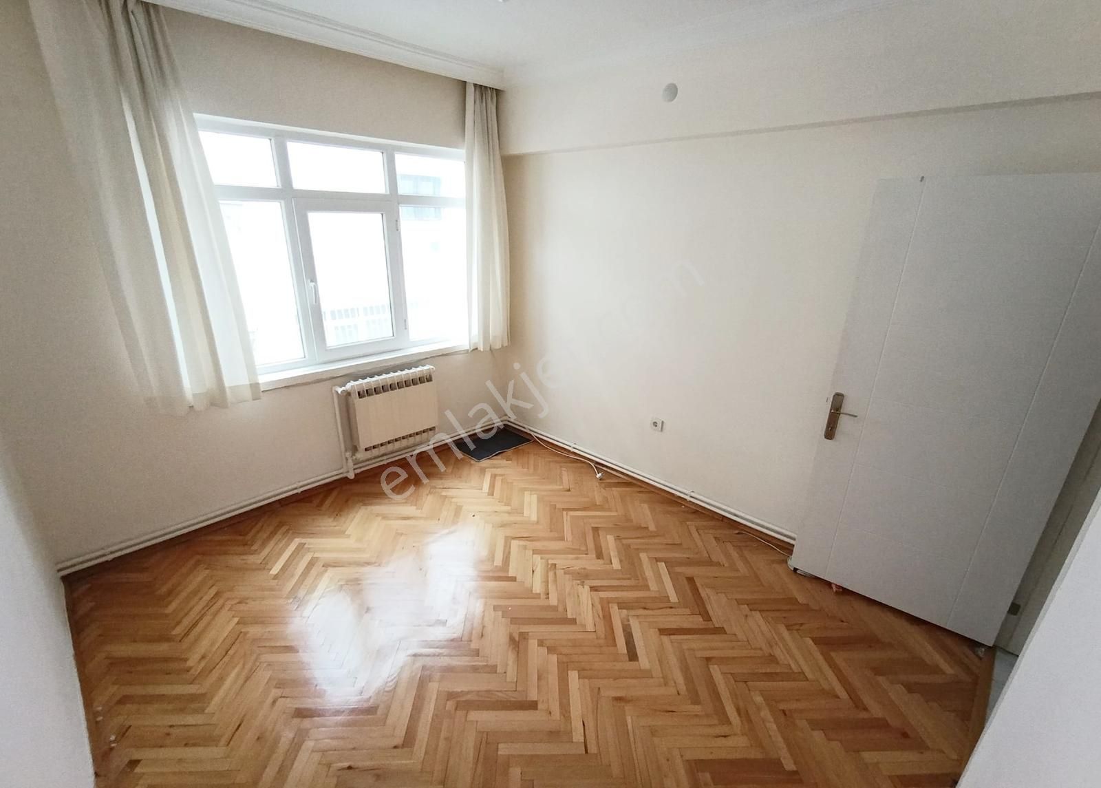 Ufuk Özdemir'den Gazino Ve Metro Yakını 3+1 Yüksek Giriş Daire - Görsel 19