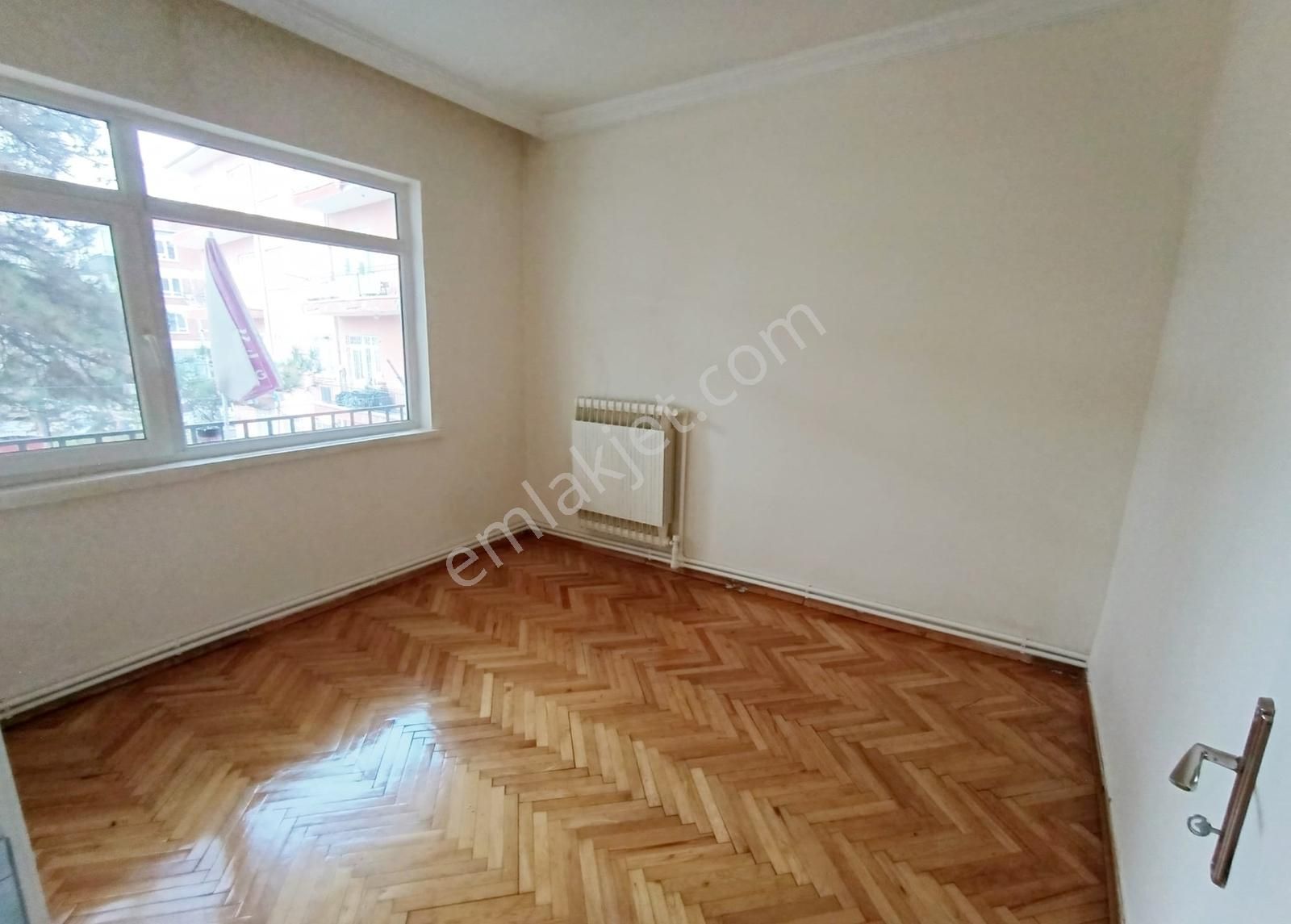 Ufuk Özdemir'den Gazino Ve Metro Yakını 3+1 Yüksek Giriş Daire - Görsel 32