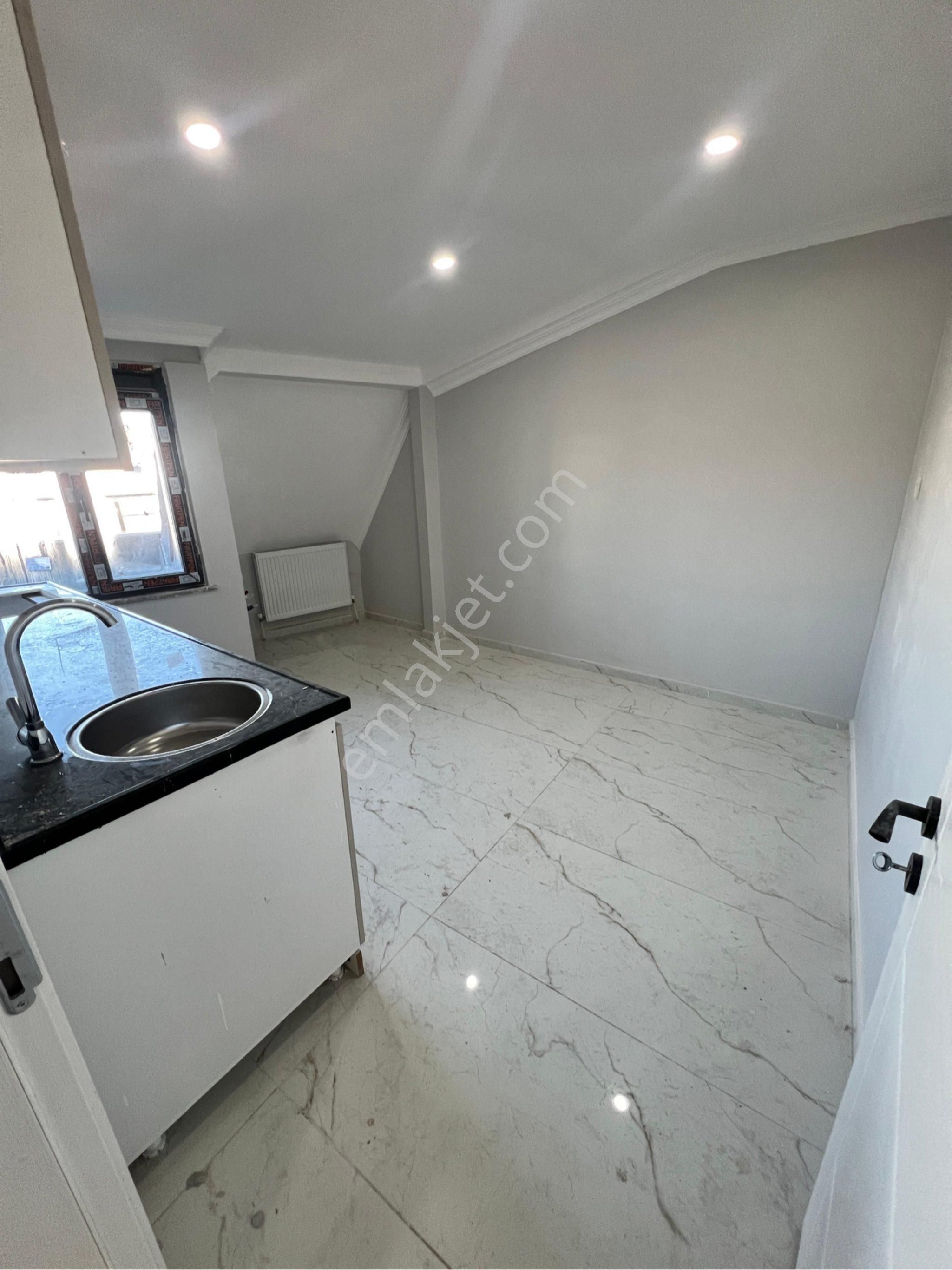 Arnavutköy Taşoluk 3+1 Yüksek Çatı Katı - Görsel 11