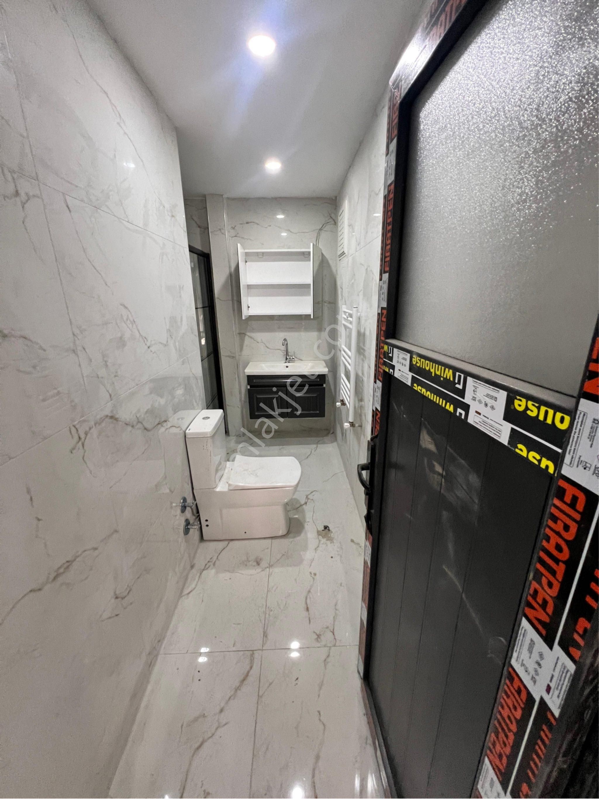 Arnavutköy Taşoluk 3+1 Yüksek Çatı Katı - Görsel 10