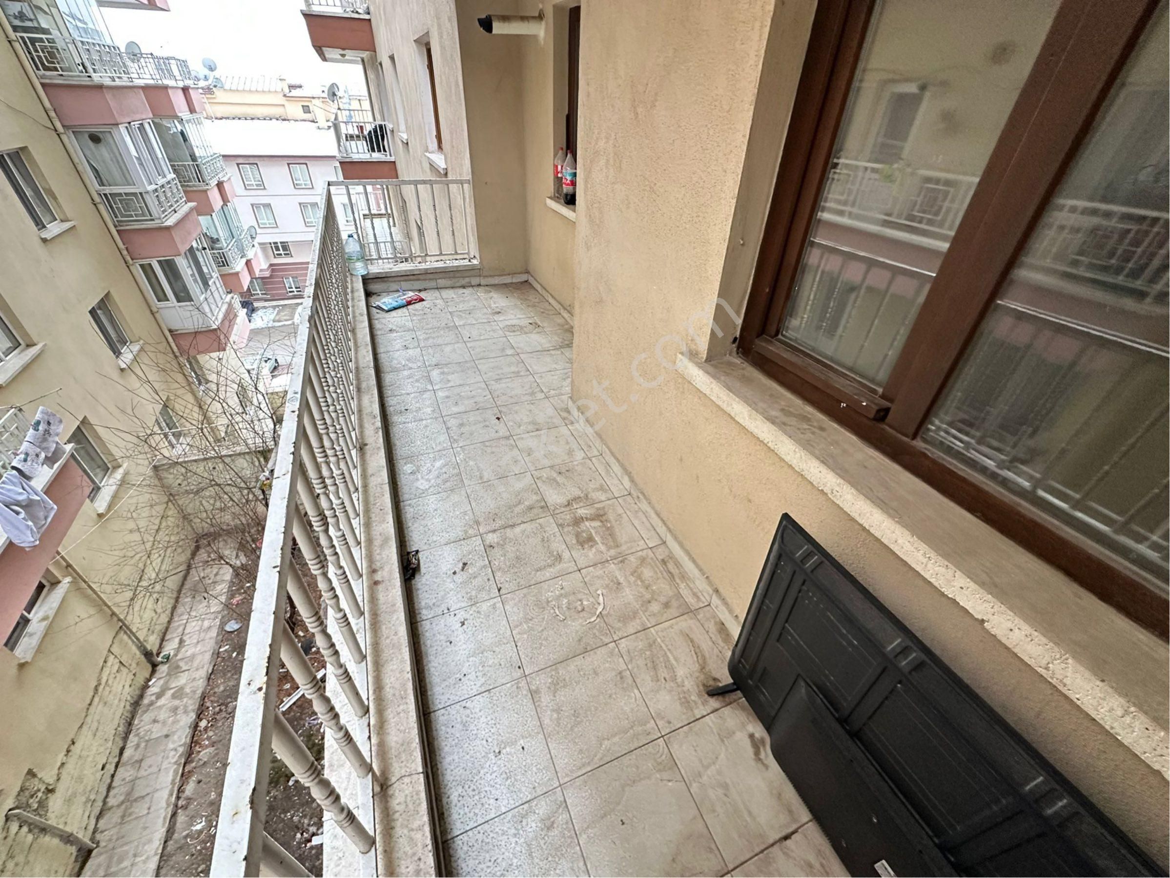 Bademlik Cadde İatü Satılık Ara Kat Daire - Görsel 28