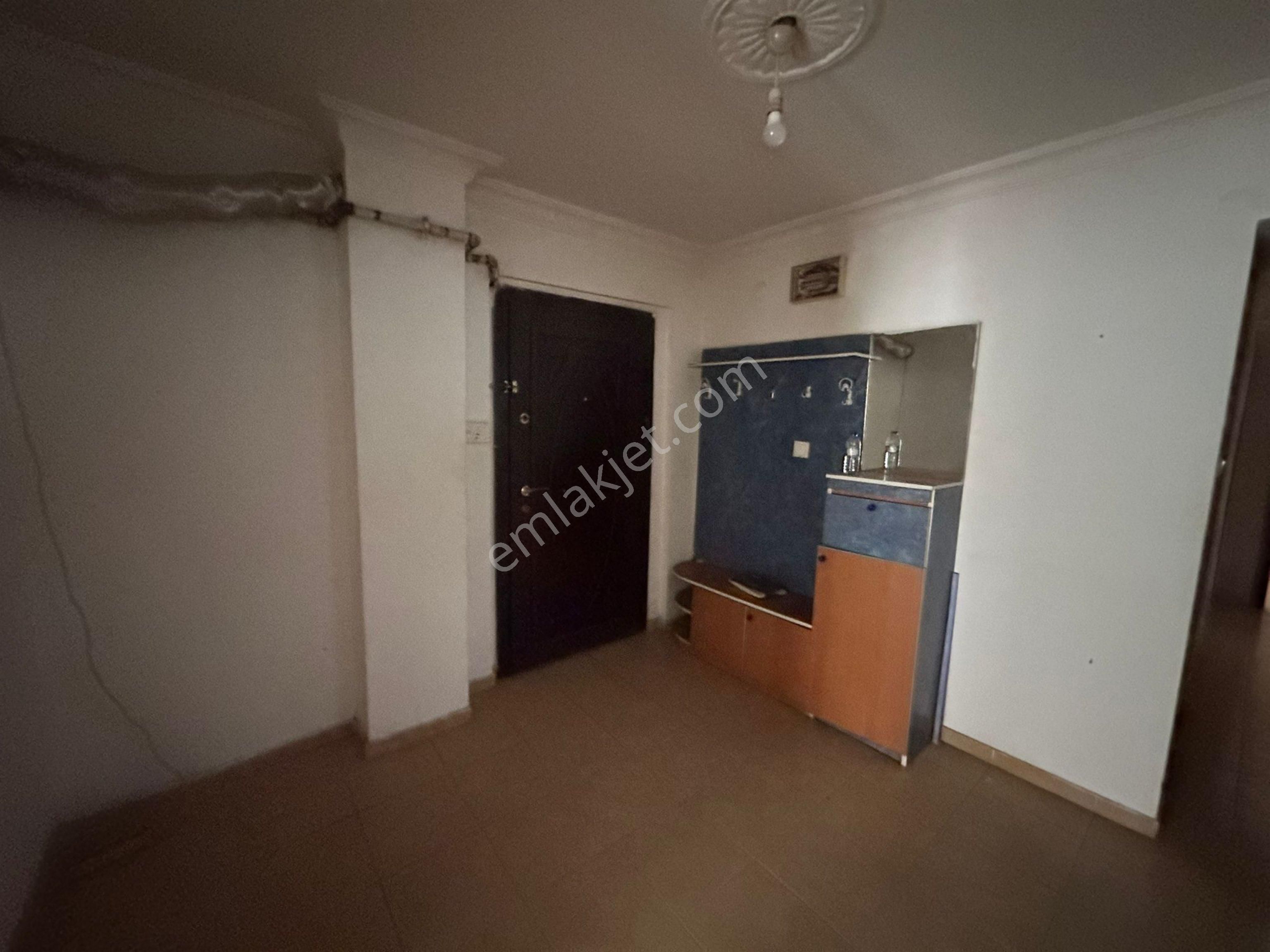 Bademlik Cadde İatü Satılık Ara Kat Daire - Görsel 5