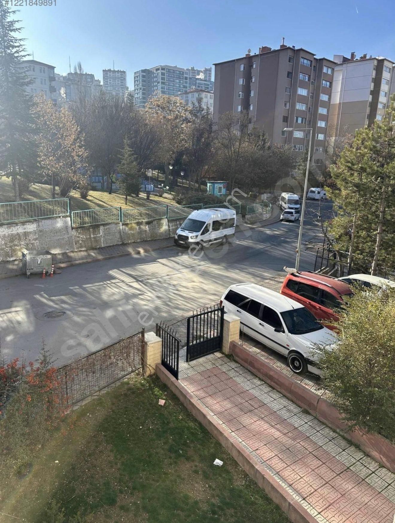 Çankaya Huzur’da Sahibinden Park Manzaralı, Full Yenilenmiş 3+1 – Çok Merkezi - Görsel 2