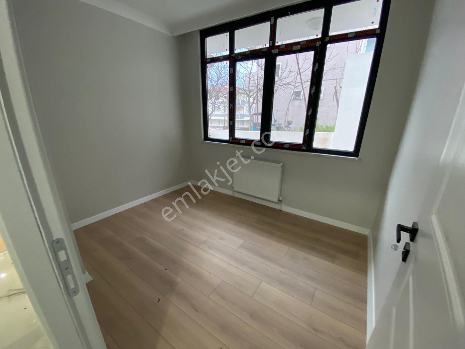 Günün Fırsatı !! Bağlarbaşı Mah. Satılık 3+1 Lüks Yüksek Giriş - Görsel 23