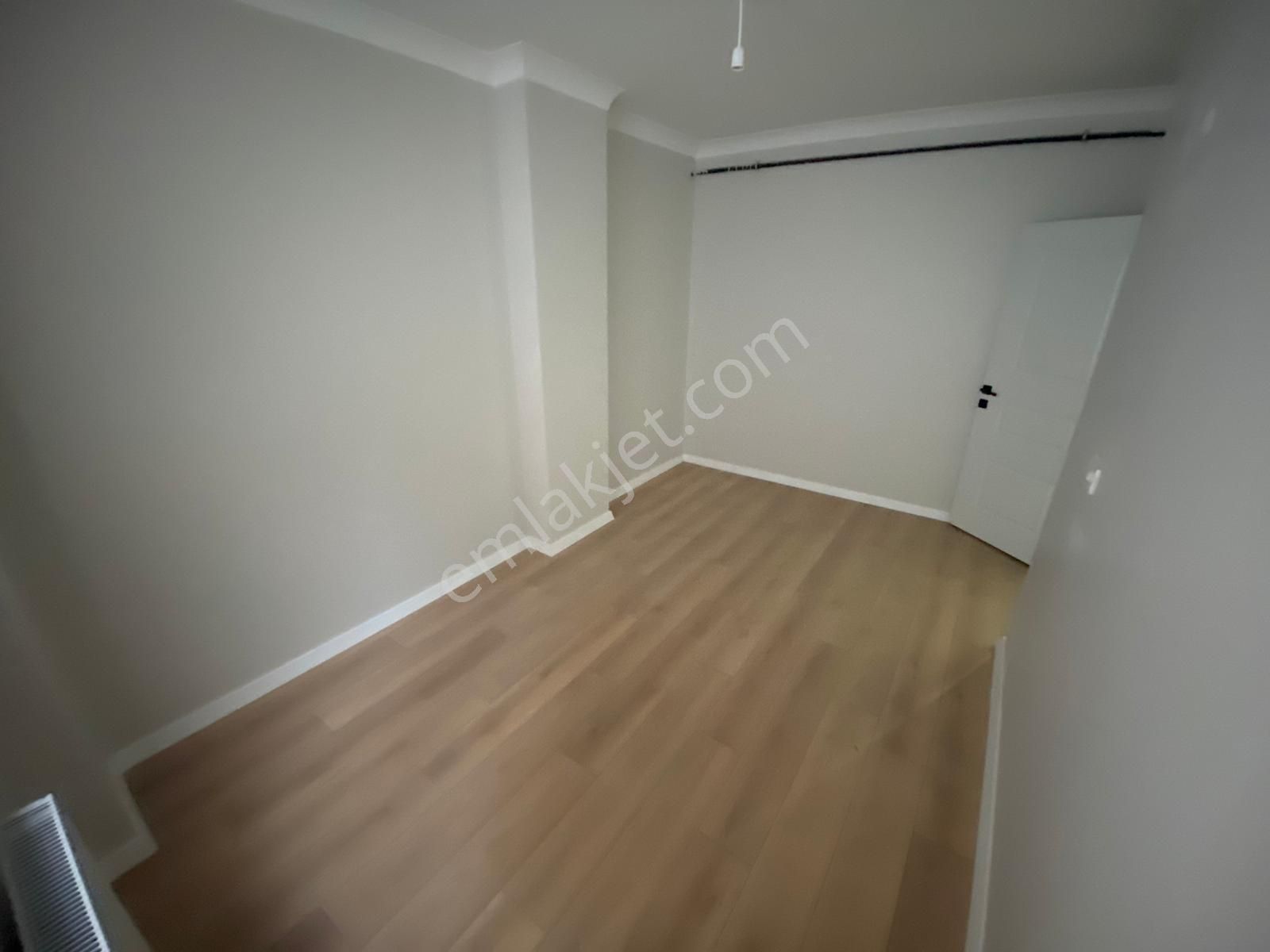 Günün Fırsatı !! Bağlarbaşı Mah. Satılık 3+1 Lüks Yüksek Giriş - Görsel 20