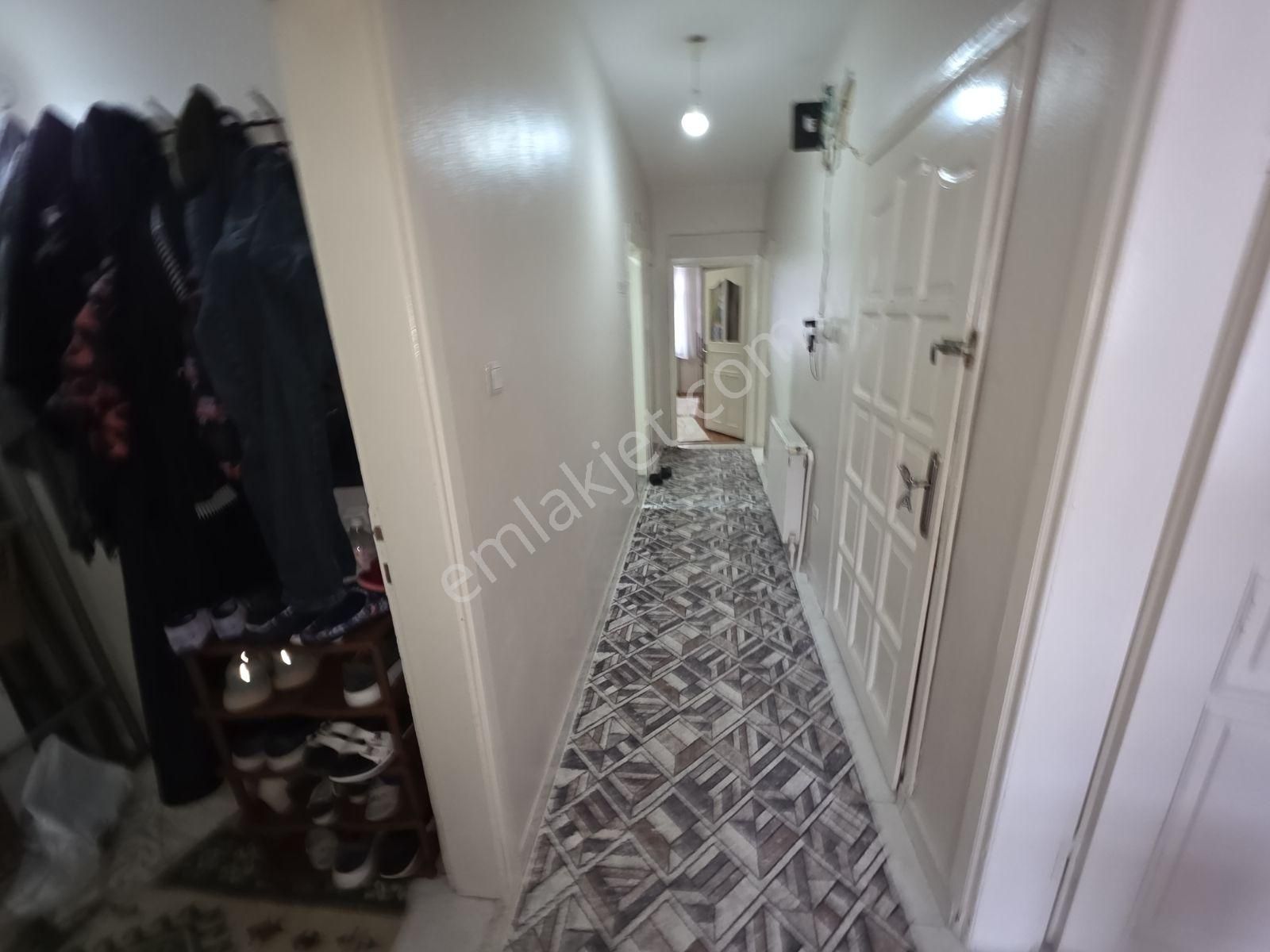 Mehmet Akifte Satılık 32m² Hisseli 2+1 3.kat - Görsel 7