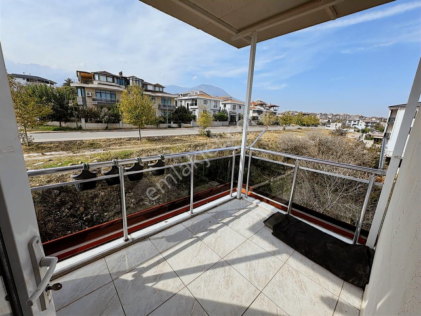 Servergazi Dh Yanı Kiralık 2+1 Teraslı Apart - Görsel 12