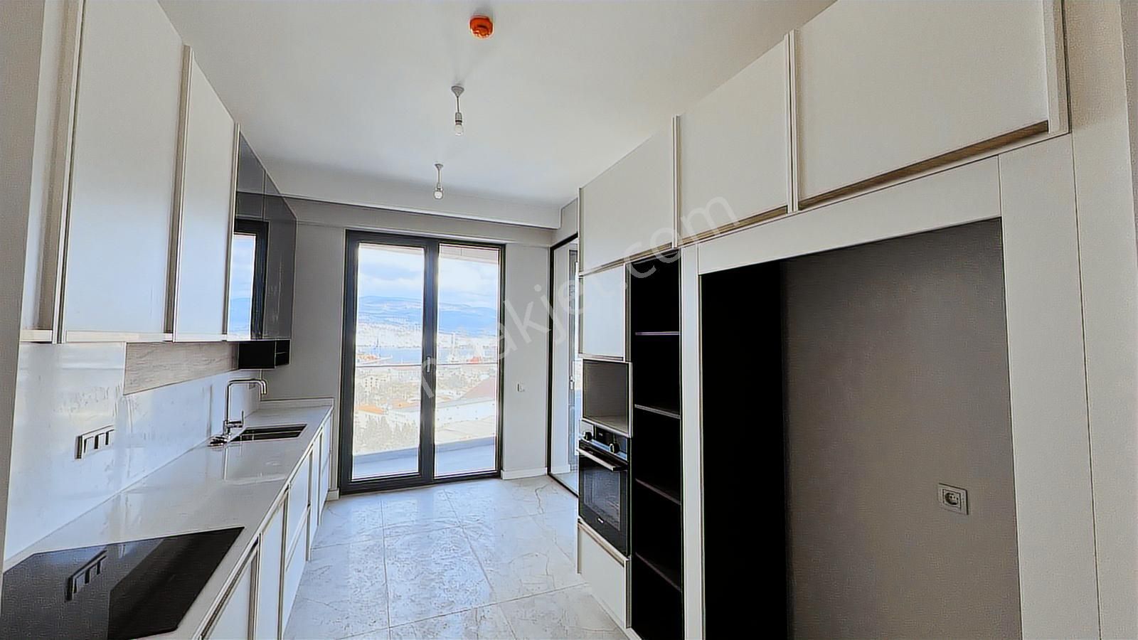 İzmir Allsancak Projesi'nde Deniz Manzaralı 3+1 Satılık Daire - Görsel 10