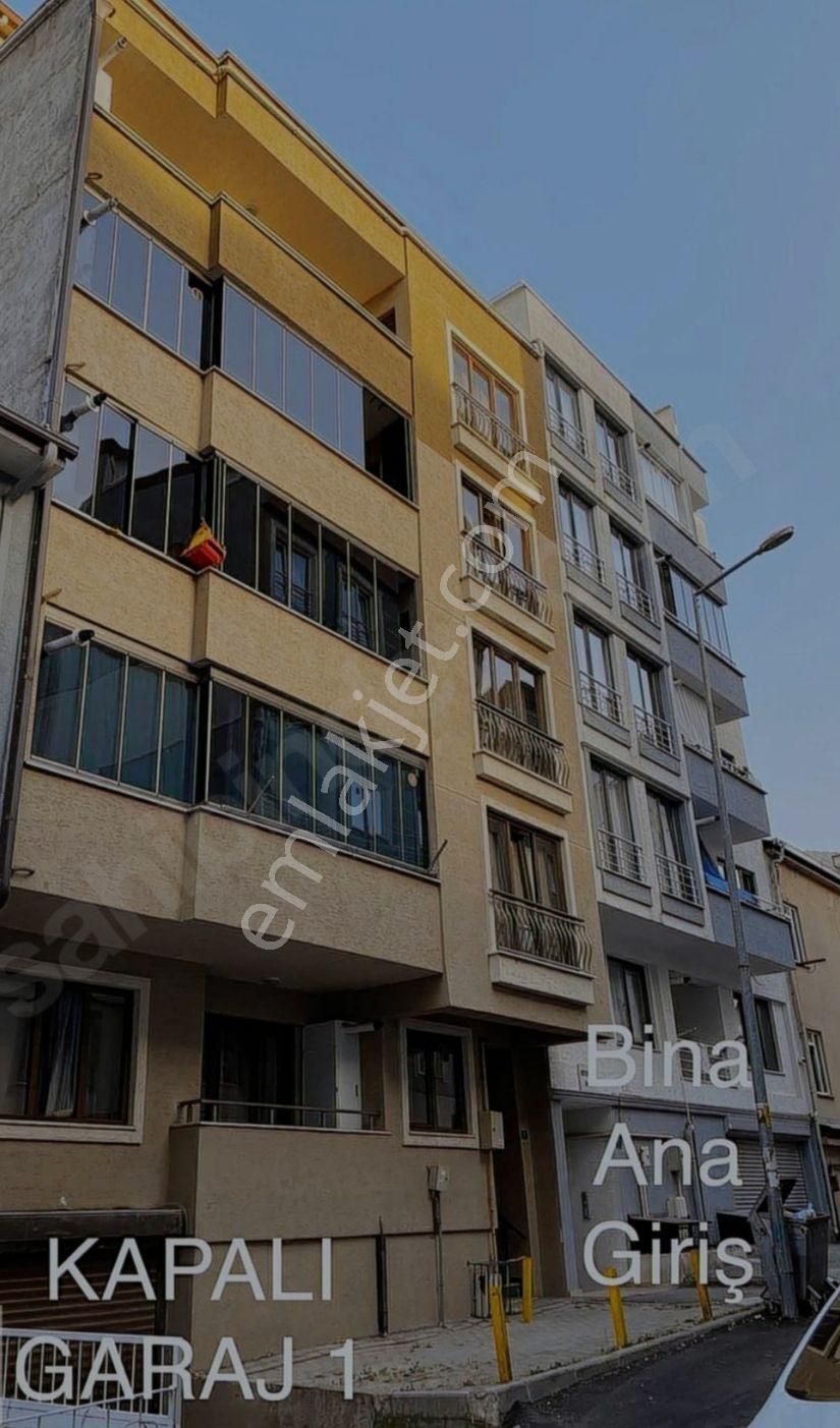 Bursa'nın Merkezinde Asansörlü Kapalı Otoparklı 7 Yaşında 200 M2 Dubleks Daire - Görsel 35