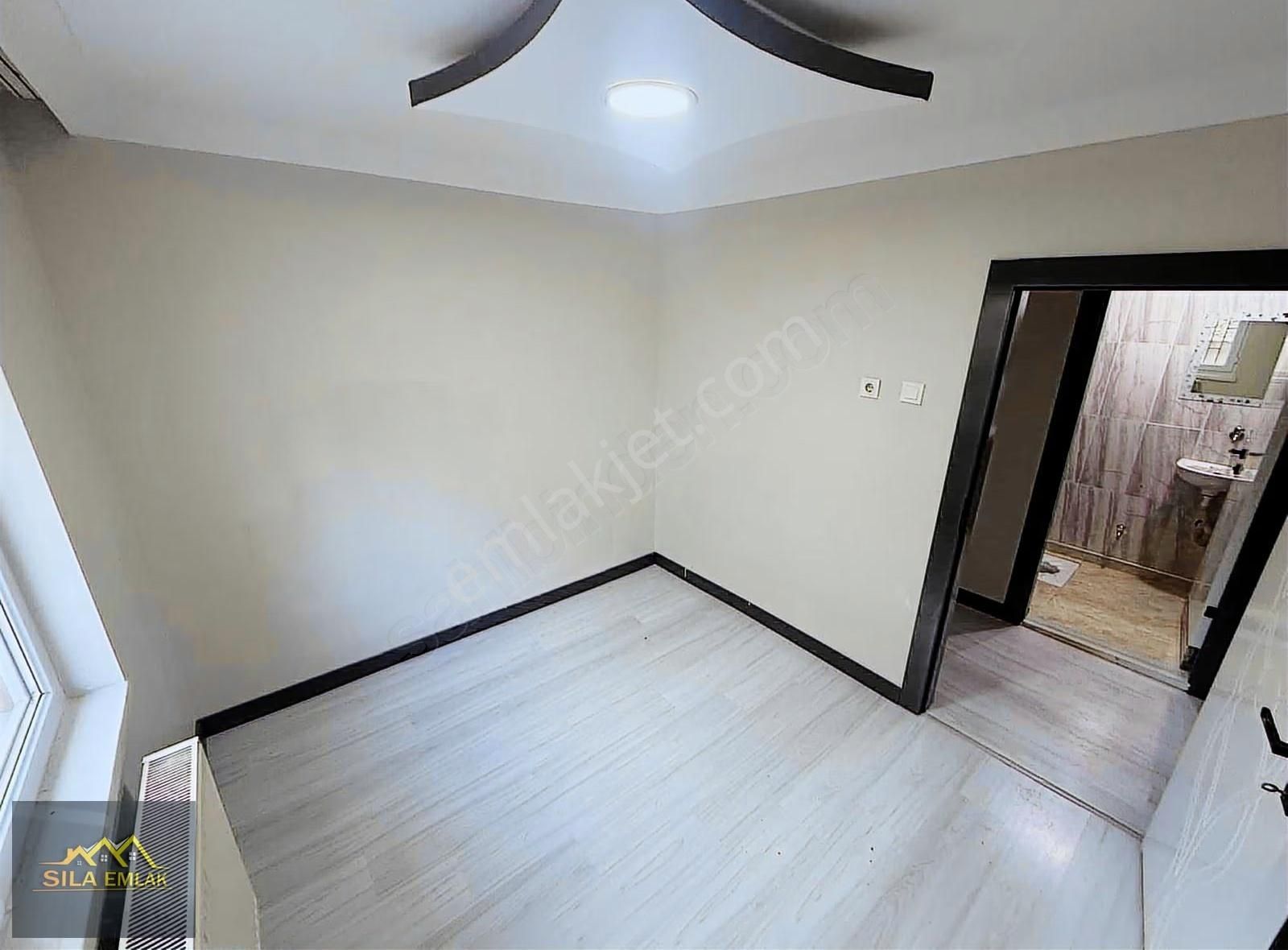 Atatürk Mh Merkezi Konum 3+1 Kilerli Full Yapılı Geniş Bahçe Kat - Görsel 12