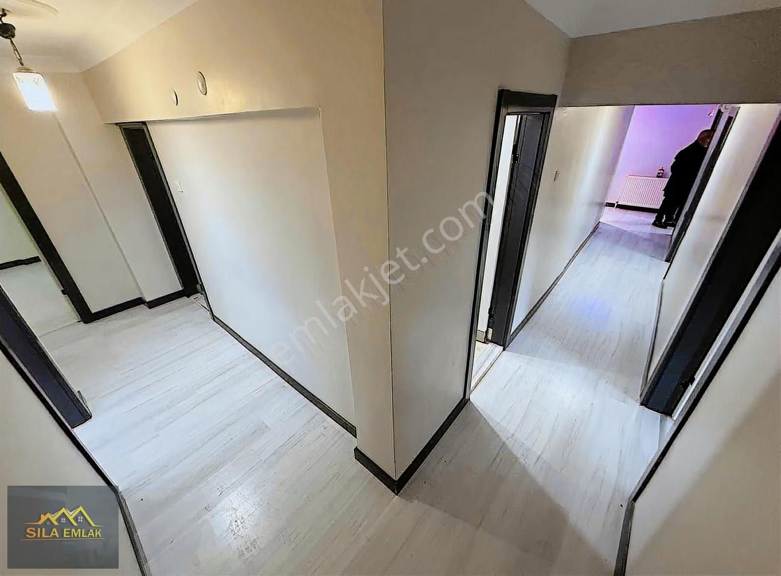 Atatürk Mh Merkezi Konum 3+1 Kilerli Full Yapılı Geniş Bahçe Kat - Görsel 8