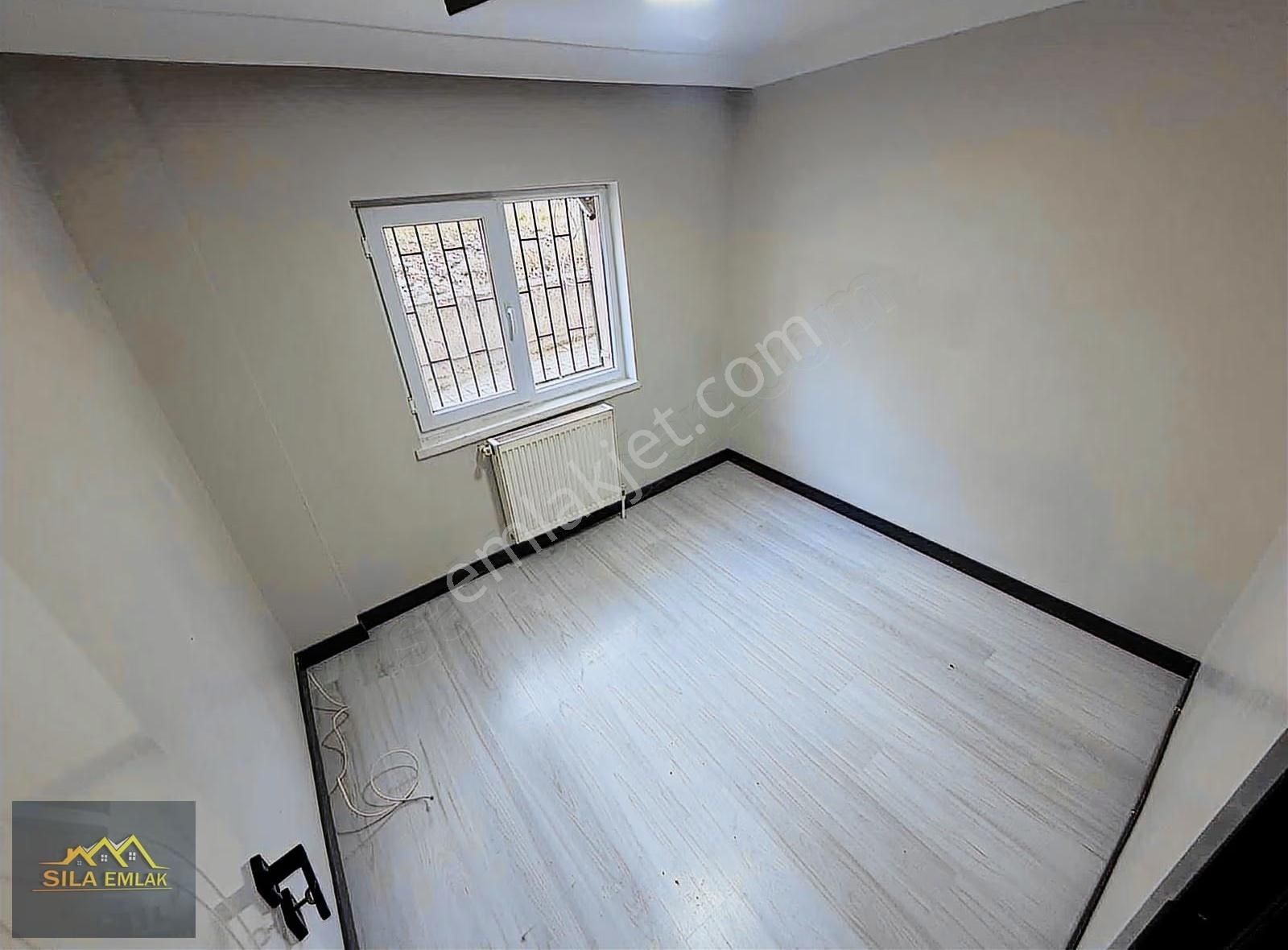 Atatürk Mh Merkezi Konum 3+1 Kilerli Full Yapılı Geniş Bahçe Kat - Görsel 28