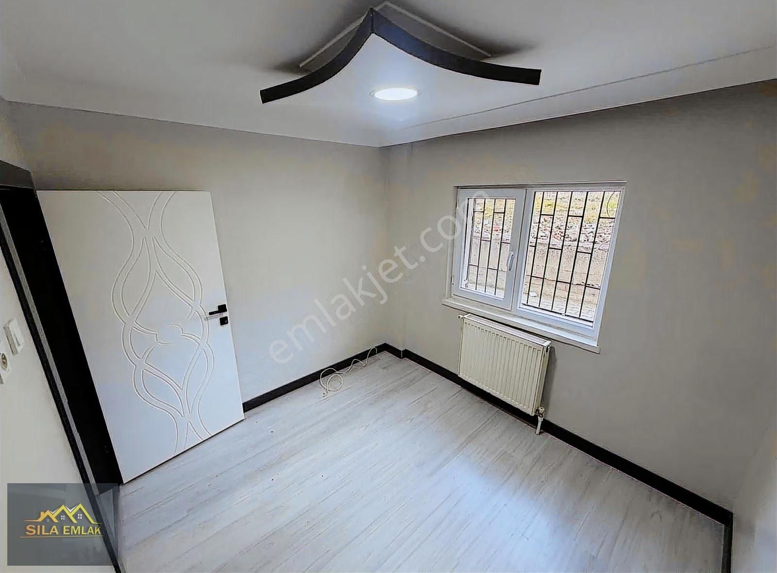 Atatürk Mh Merkezi Konum 3+1 Kilerli Full Yapılı Geniş Bahçe Kat - Görsel 22