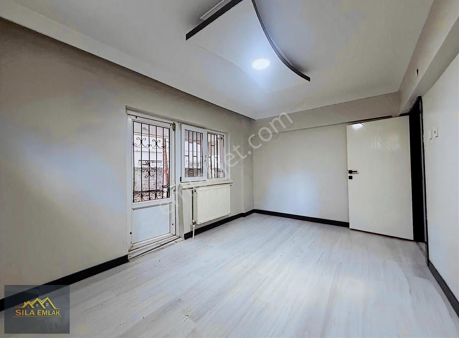 Atatürk Mh Merkezi Konum 3+1 Kilerli Full Yapılı Geniş Bahçe Kat - Görsel 5